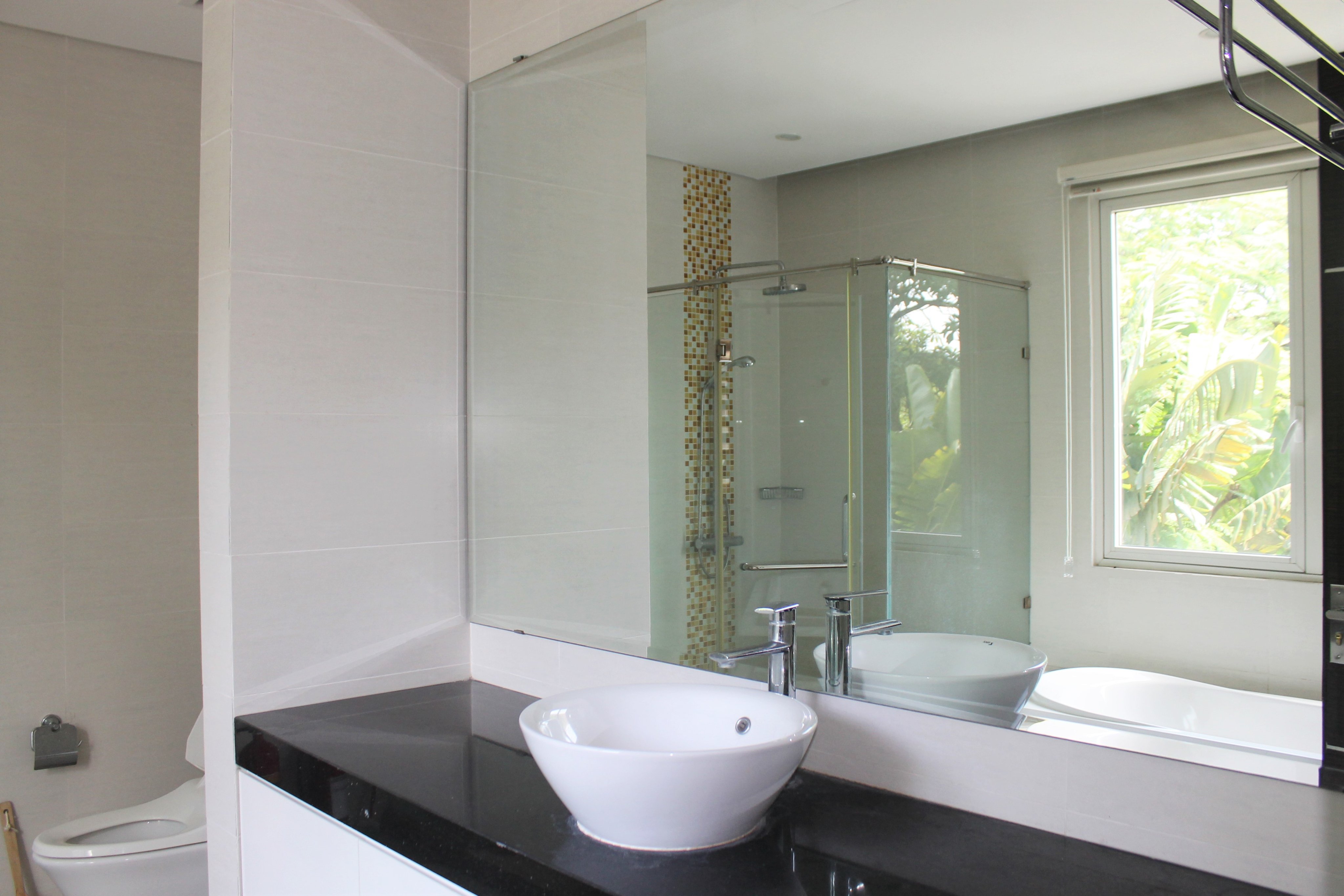Cho Thuê Biệt Thự Đơn Lập, Căn Góc Gần Trường Quốc Tế BIS Tại KĐT Vinhomes Riverside 7