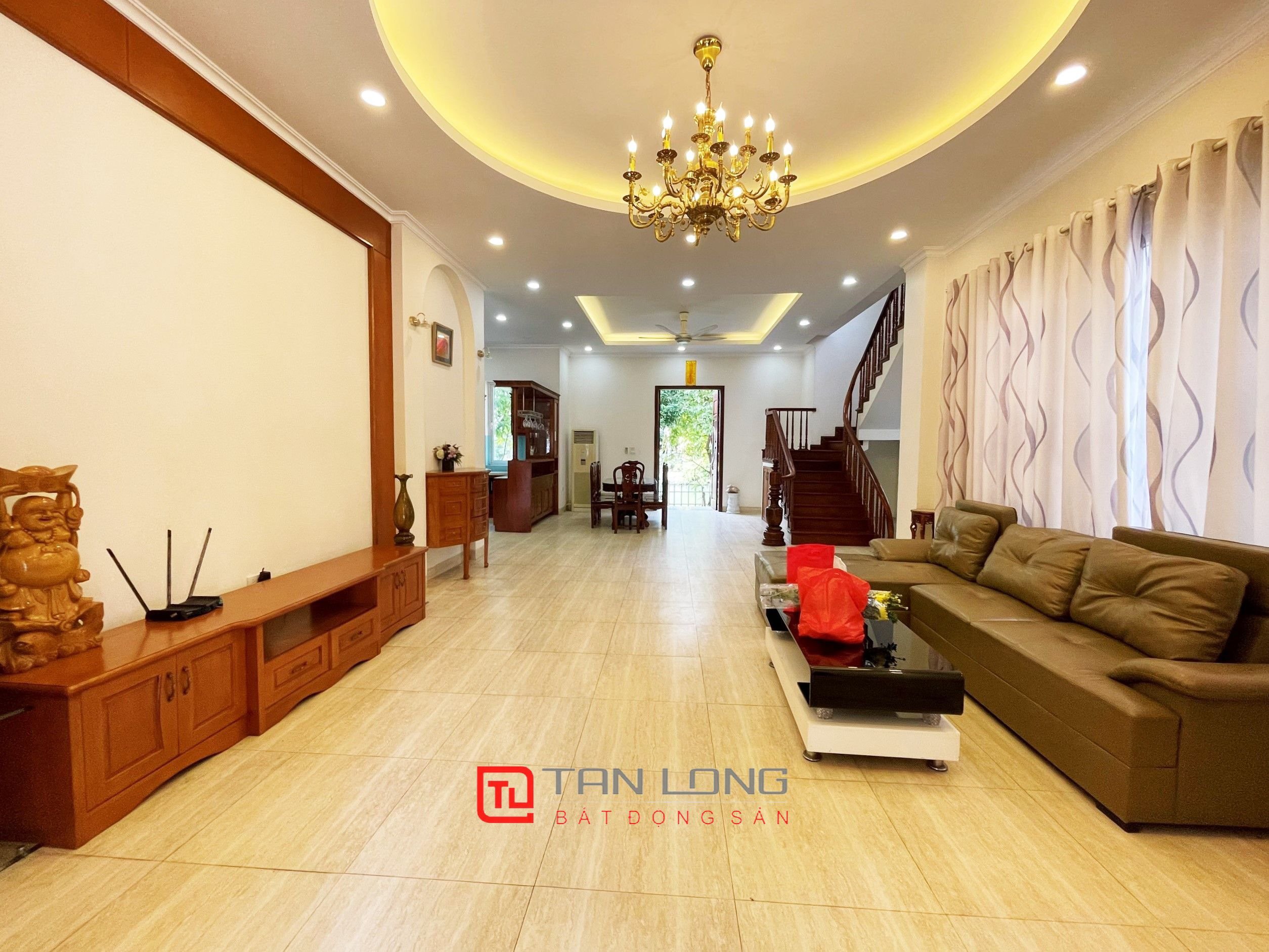 Cho thuê Biệt Thự Đơn Lập đủ đồ tại KĐT Vinhomes Riverside 2