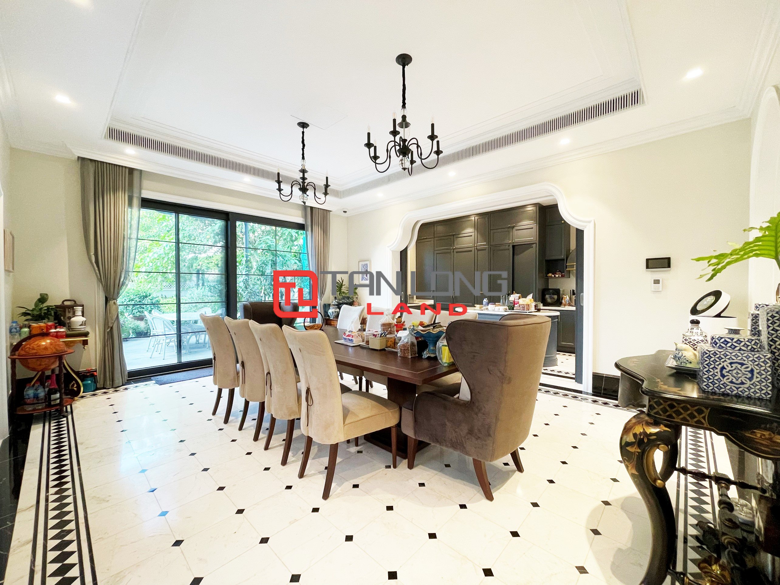 Cho thuê Biệt thự Đơn lập full nội thất cao cấp view ngã 3 sông rộng nhất tại Vinhomes Riverside 3