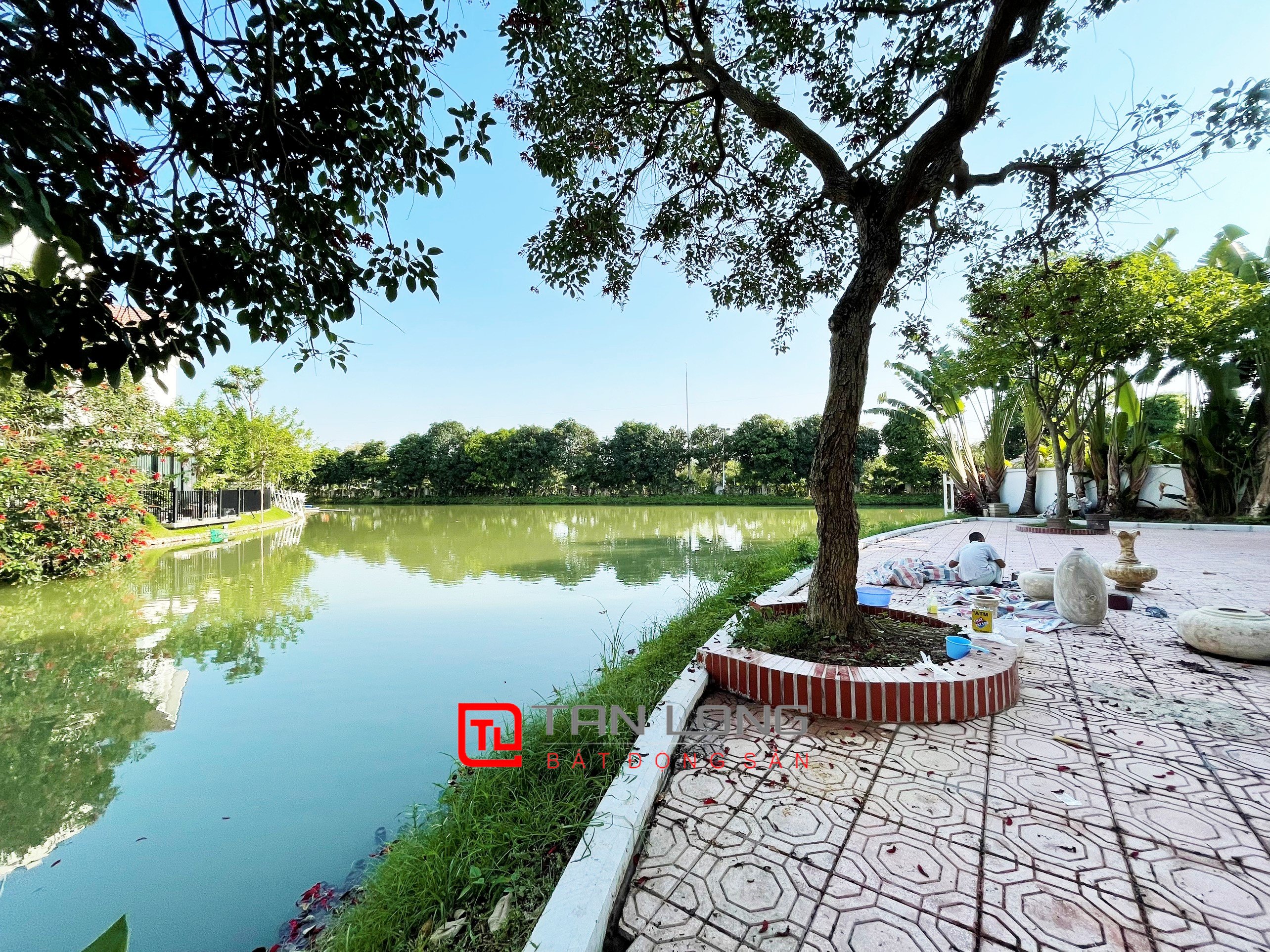 Cho thuê Biệt thự Đơn lập full nội thất gần trường quốc tế BIS tại Vinhomes Riverside 22