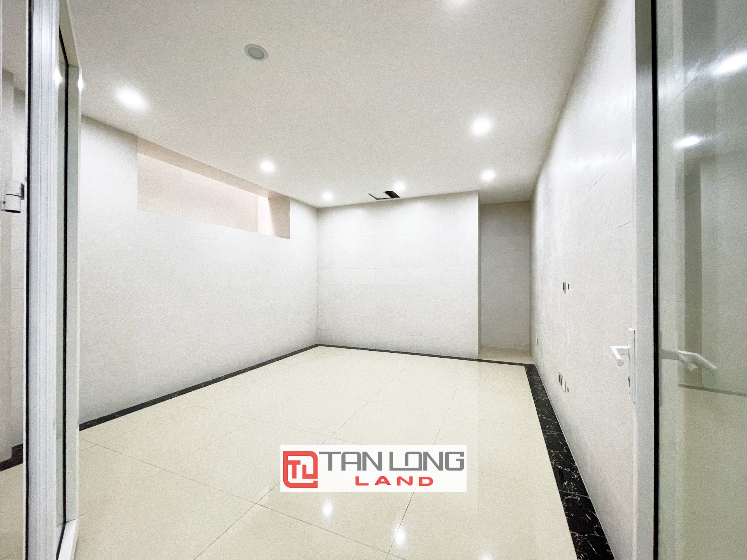 Cho thuê Biệt thự Đơn lập gần trường quốc tế BIS tại Vinhomes Riverside Long Biên 13