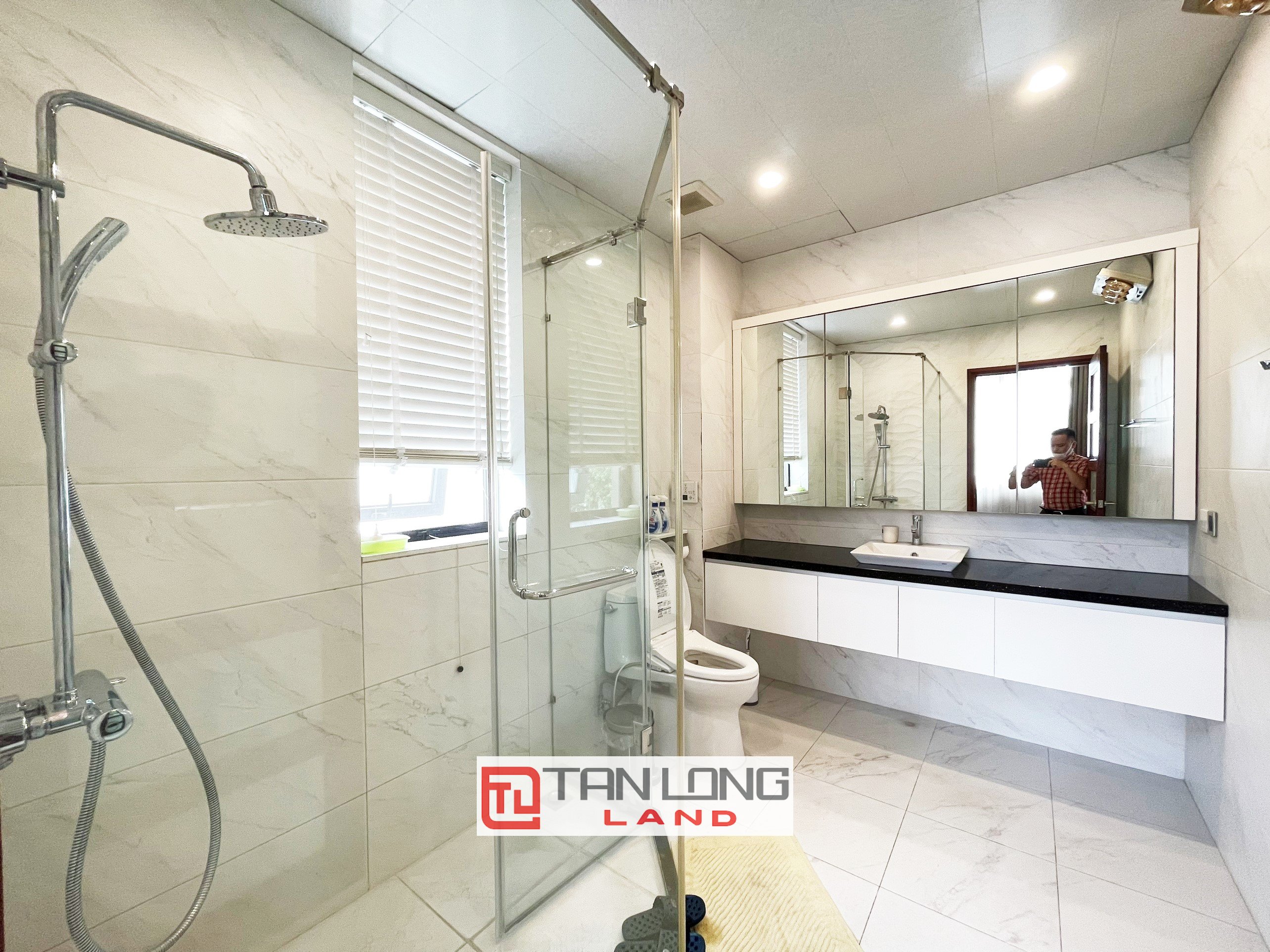 Cho thuê Biệt thự Đơn lập gần trường quốc tế BIS tại Vinhomes Riverside Long Biên 17