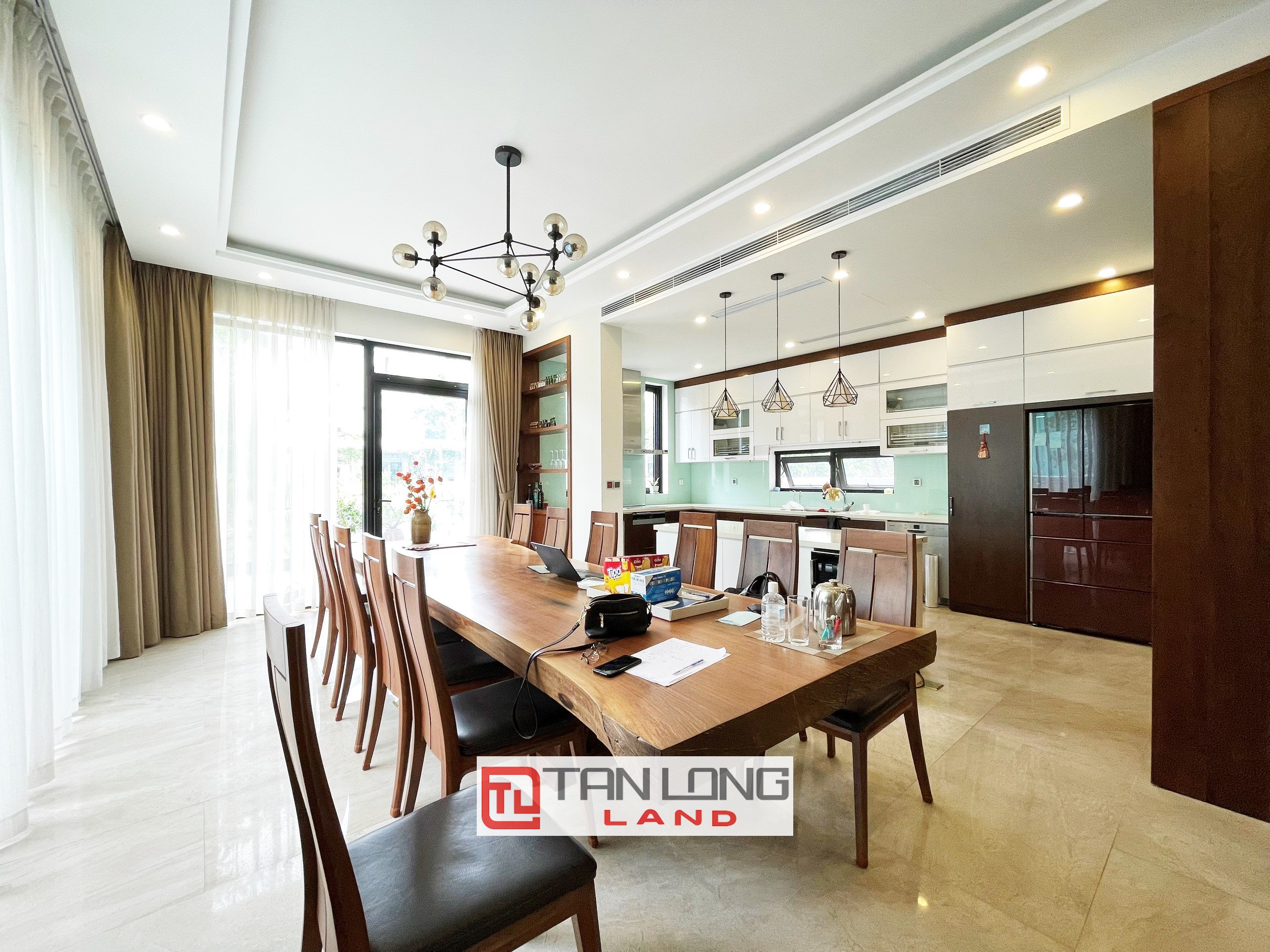Cho thuê Biệt thự Đơn lập gần trường quốc tế BIS tại Vinhomes Riverside Long Biên 5