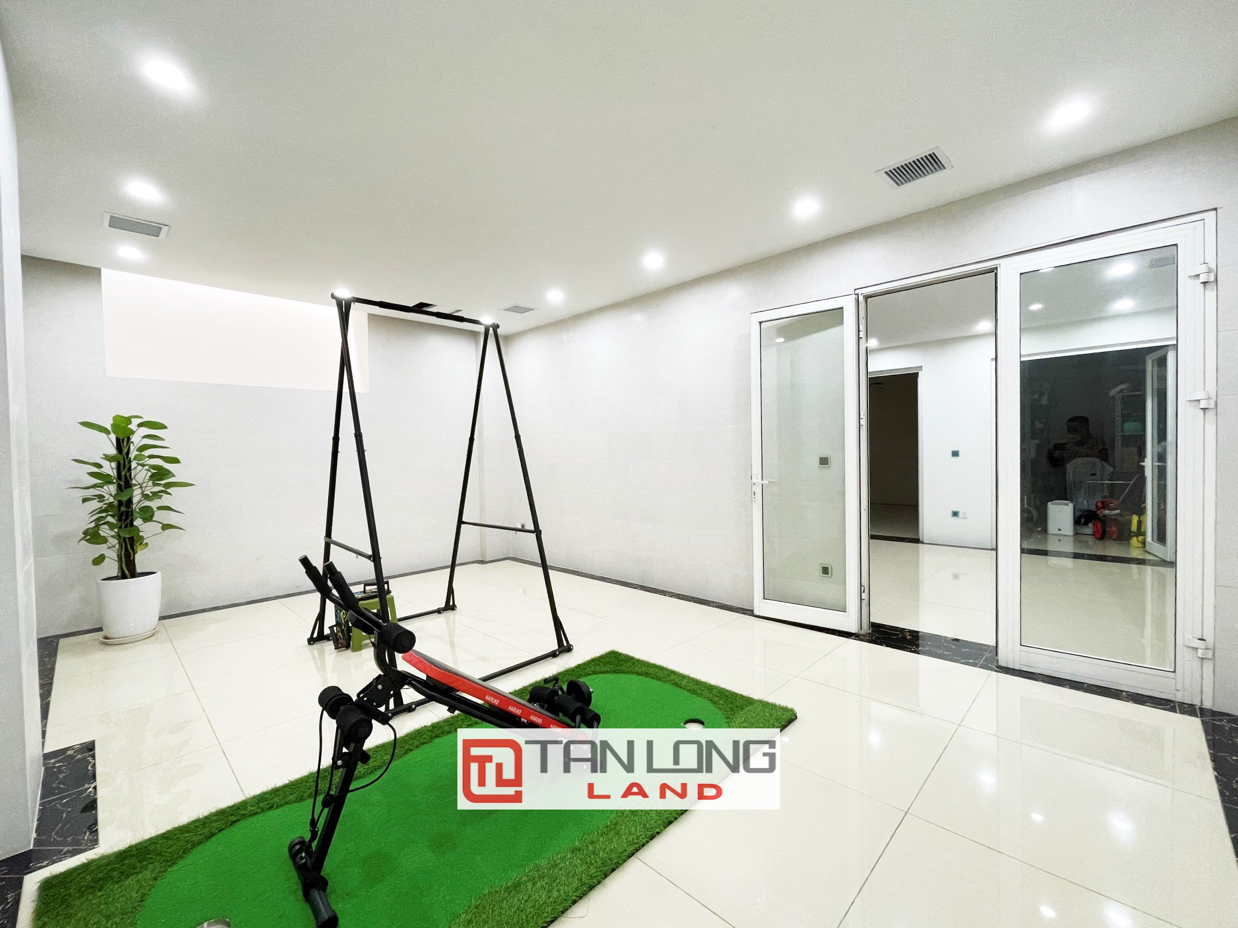 Cho thuê Biệt thự Đơn lập gần trường quốc tế BIS tại Vinhomes Riverside Long Biên 8