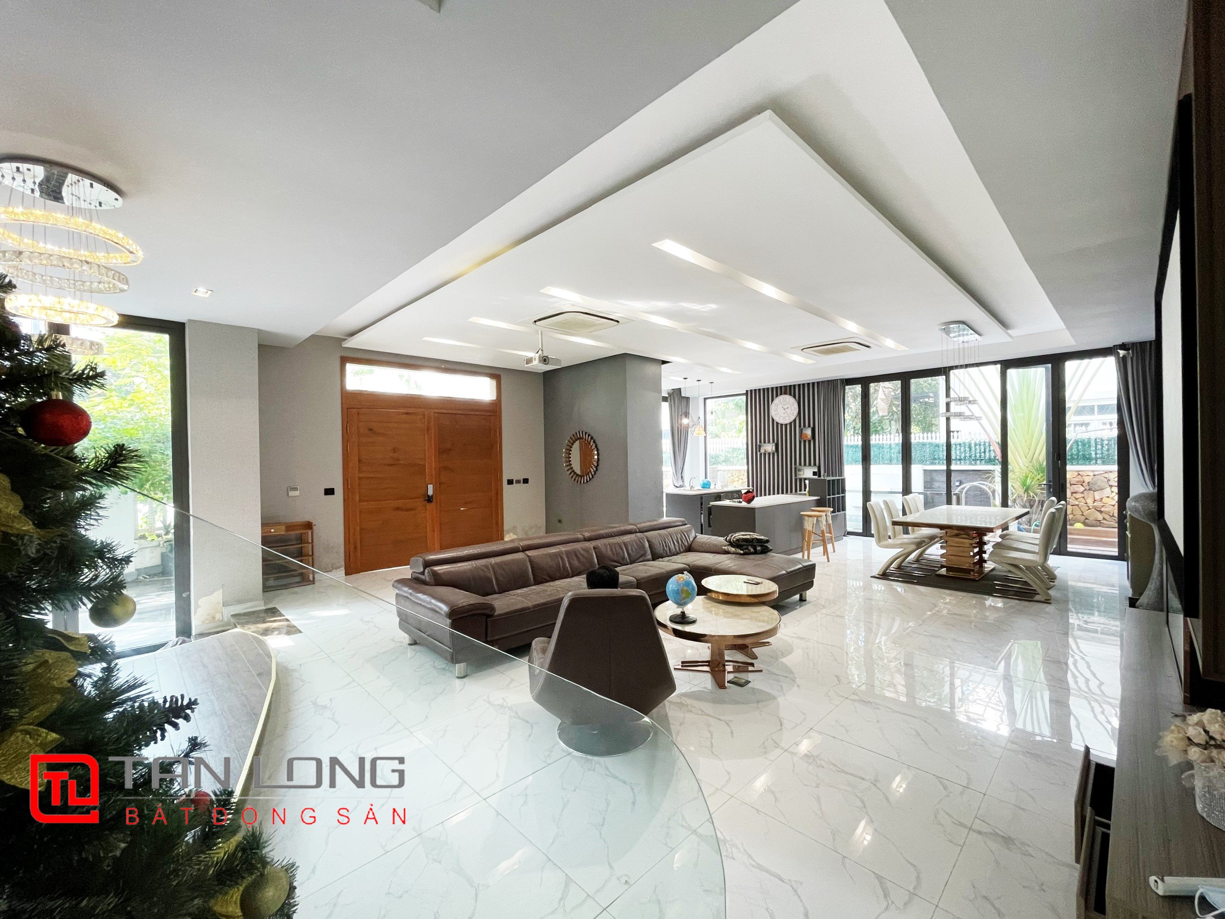 Cho thuê Biệt thự Đơn lập gần Trường Quốc tế BIS tại Vinhomes Riverside 6