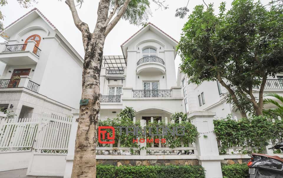 Cho thuê biệt thự đơn lập Hoa Phượng 1 Vinhomes Riverside 1