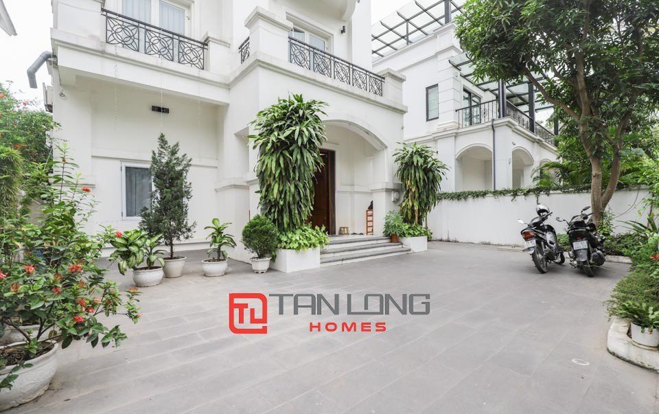 Cho thuê biệt thự đơn lập Hoa Phượng 1 Vinhomes Riverside 2