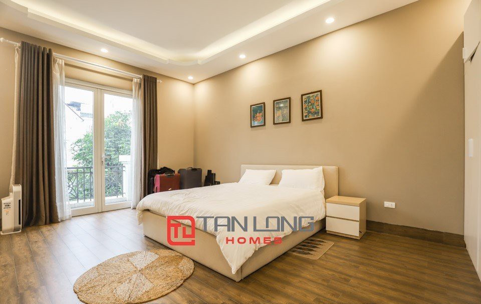 Cho thuê biệt thự đơn lập Hoa Phượng 1 Vinhomes Riverside 9