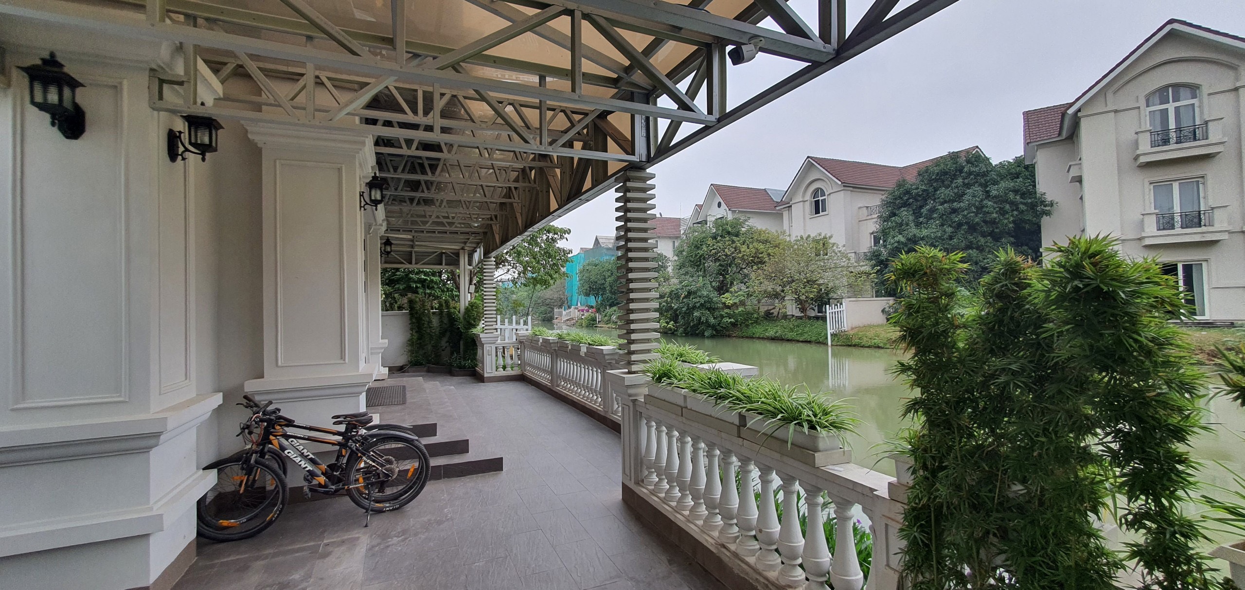 Cho thuê biệt thự đơn lập Hoa Phượng 5 phòng ngủ Vinhomes Riverside 3