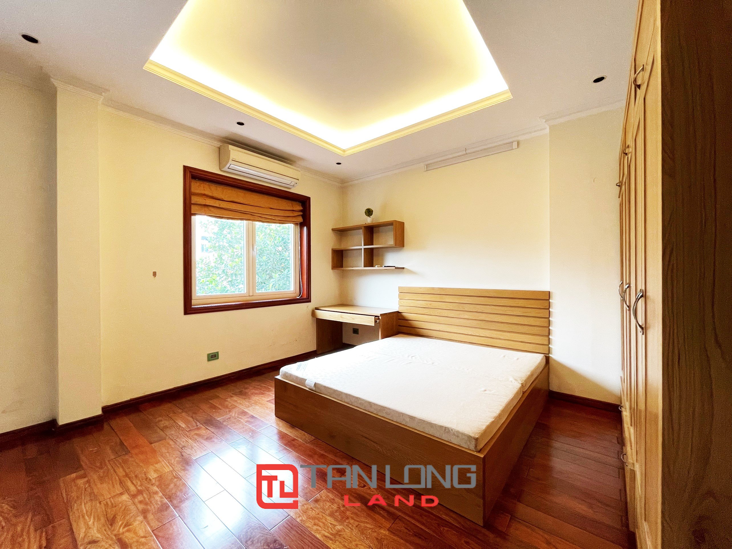 Cho thuê Biệt thự Đơn lập view sông gần Trường Quốc tế BIS tại Vinhomes Riverside 13