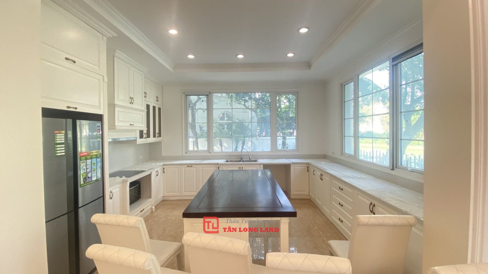 Cho thuê biệt thự đơn lập view sông rộng gần BIS Vinhomes Riverside 4
