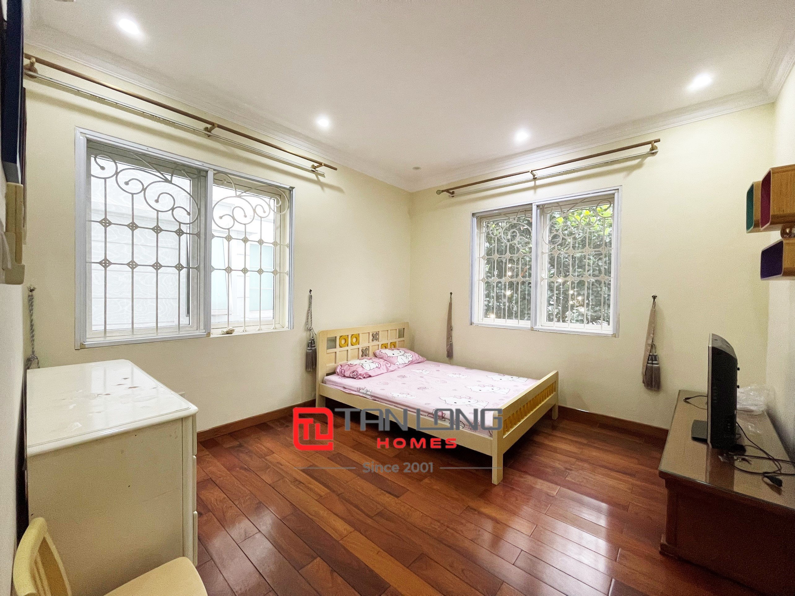 Cho thuê biệt thự Hoa Lan cạnh cổng trường học BIS Vinhomes Riverside 12