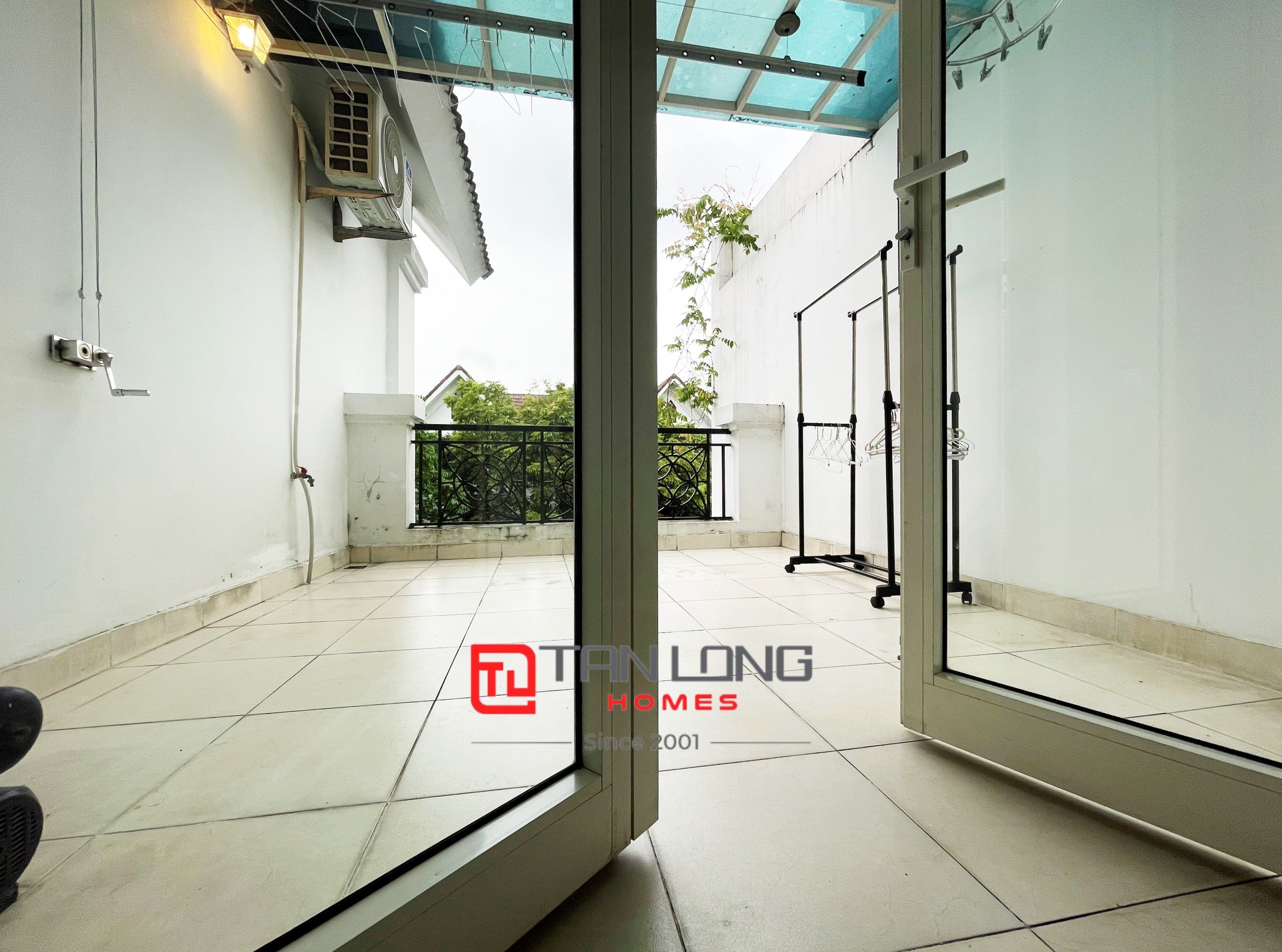 Cho thuê biệt thự Hoa Lan cạnh cổng trường học BIS Vinhomes Riverside 14
