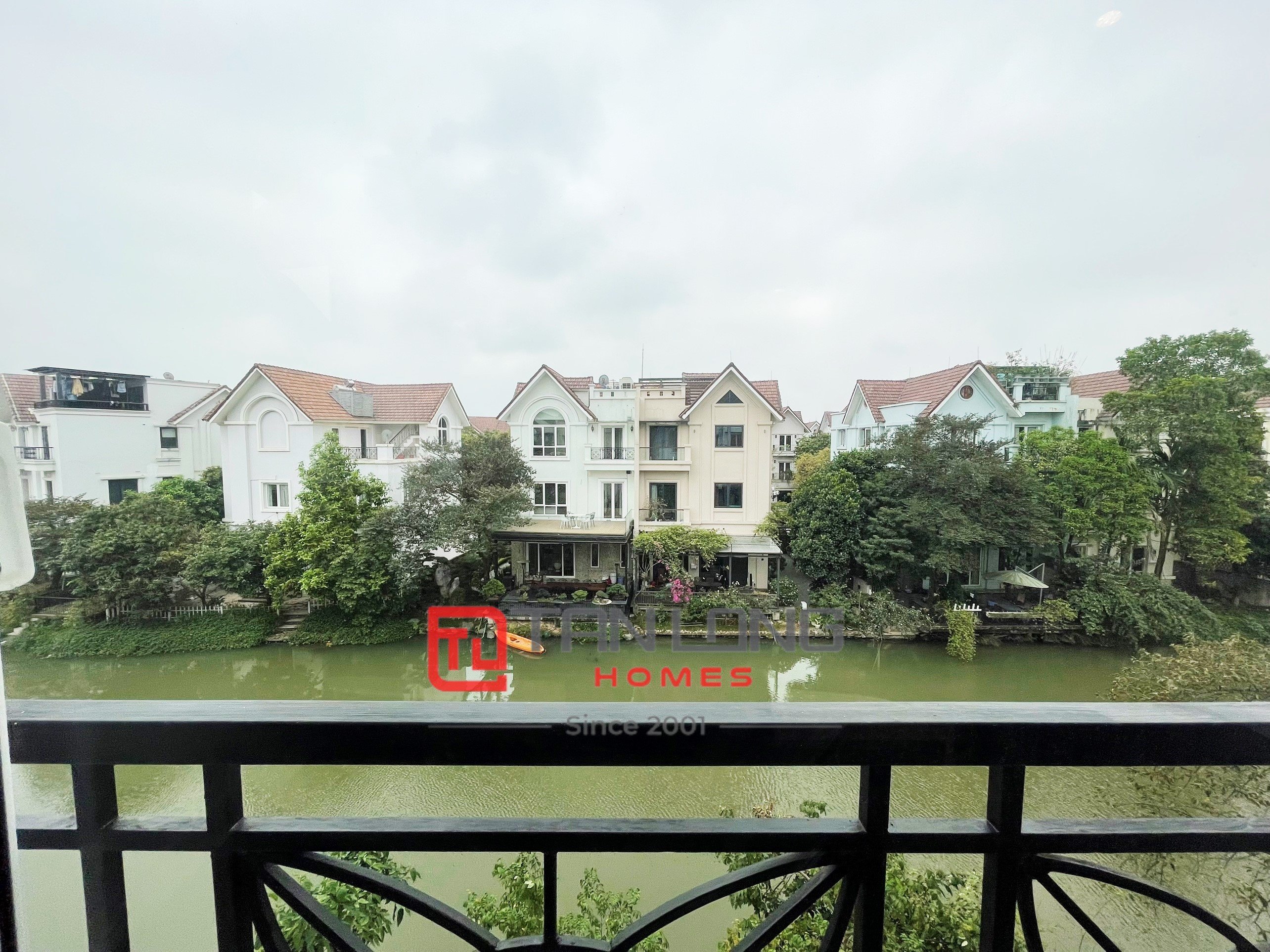 Cho thuê biệt thự Hoa Phượng đủ đồ Vinhomes Riverside 12