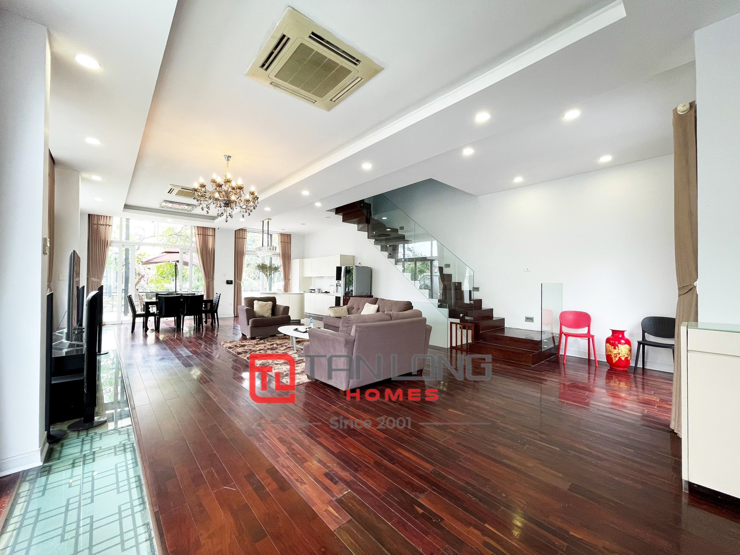 Cho thuê biệt thự Hoa Phượng đủ đồ Vinhomes Riverside 4