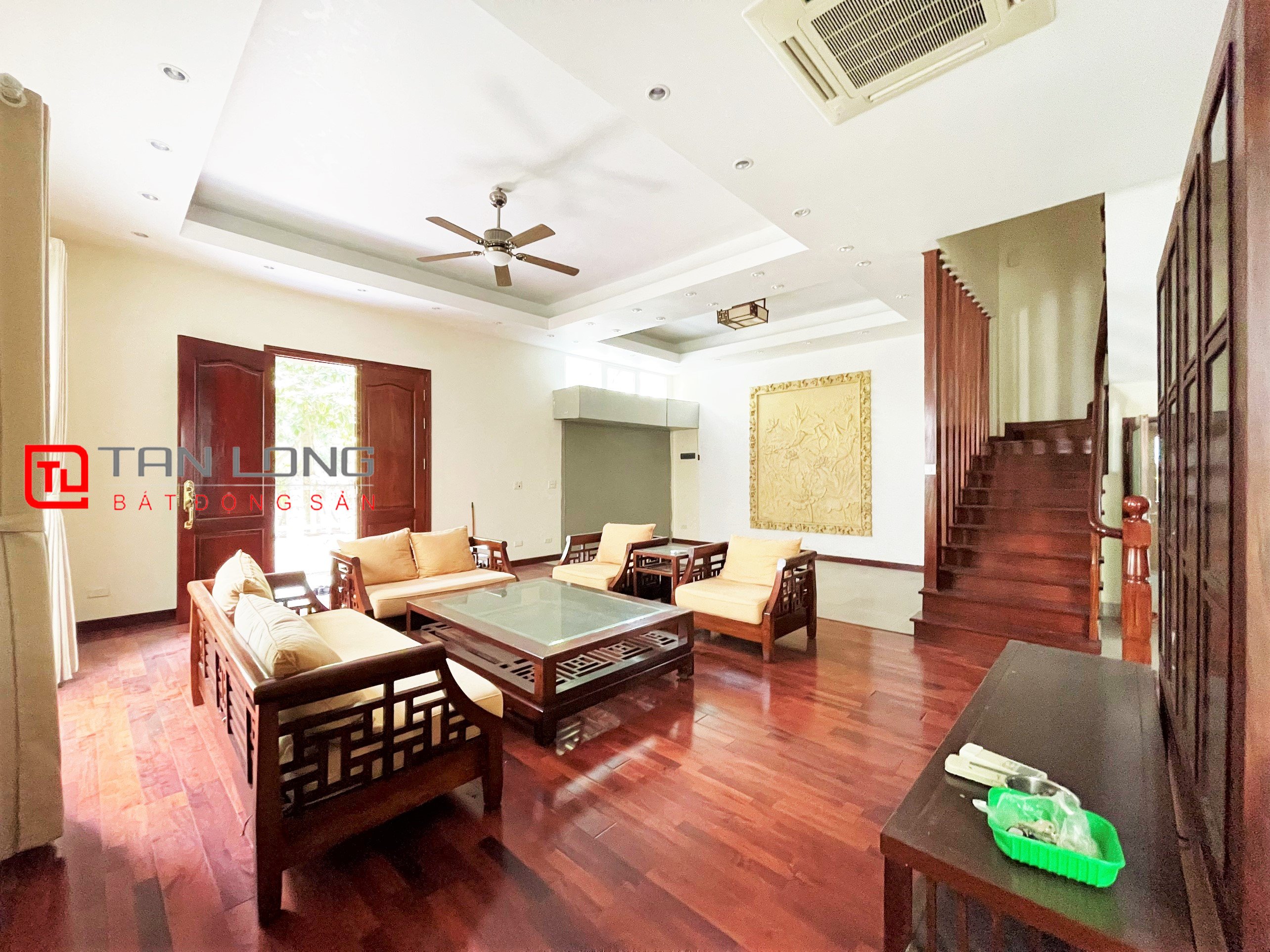 Cho thuê Biệt thự Hoa Sữa gần trường quốc tế BIS tại Vinhomes Riverside Long Biên 4