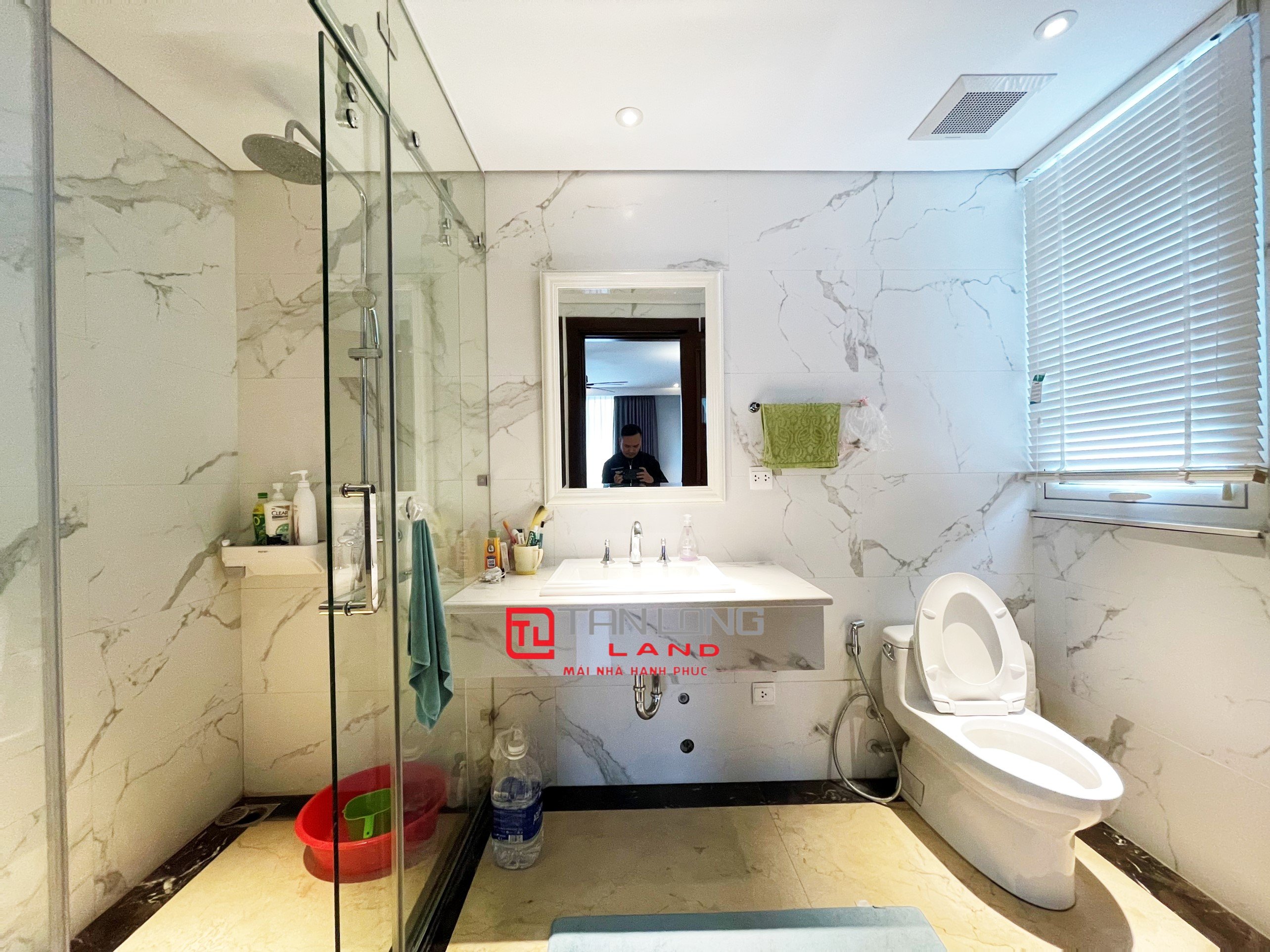 Cho thuê biệt thự Hoa sữa Vinhomes Rivereside nội thất đẹp 9