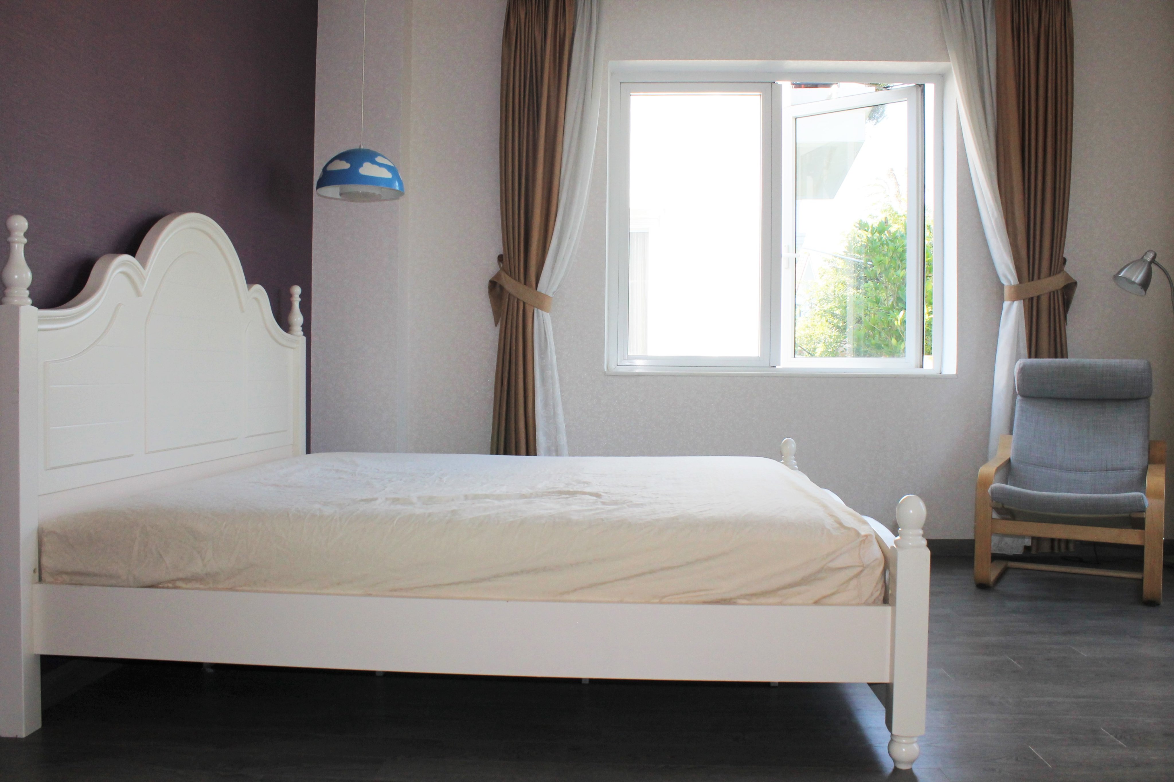 Cho thuê biệt thự hoàn thiện đẹp Hoa Lan Vinhomes Riverside 10