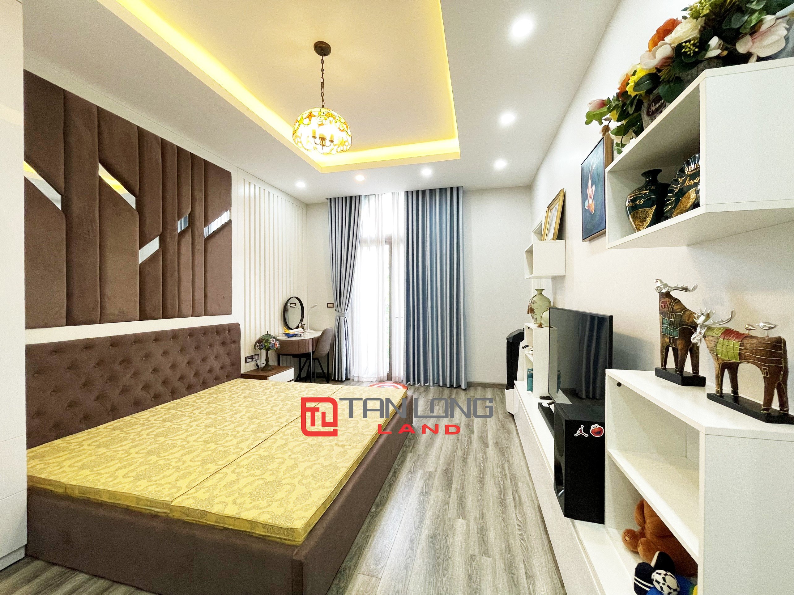 Cho thuê Biệt thự Liền kề 4 phòng ngủ gần trường Vinschool tại Vinhomes The Harmony 10
