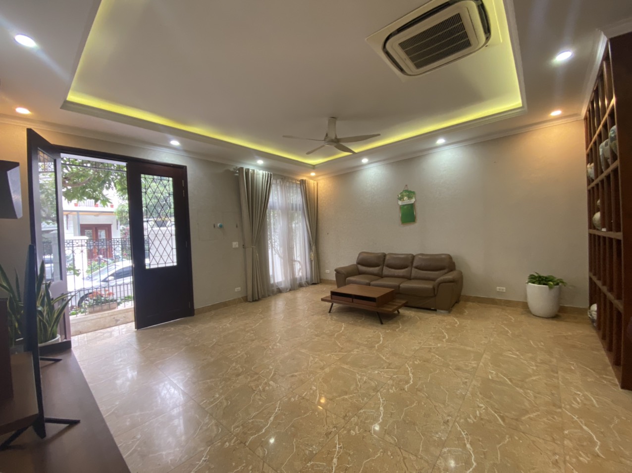 Cho thuê biệt thự liền kề đủ đồ 4 phòng ngủ giá 30 triệu Nguyệt Quế 2