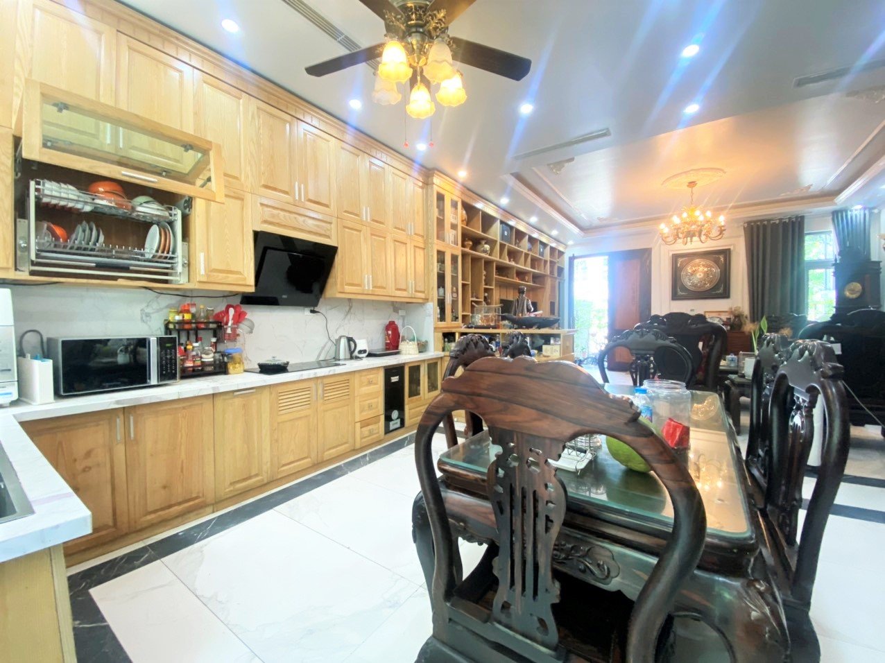 Cho thuê Biệt thự Liền kề gần hồ điều hòa 12,4ha tại Vinhomes The Harmony 5