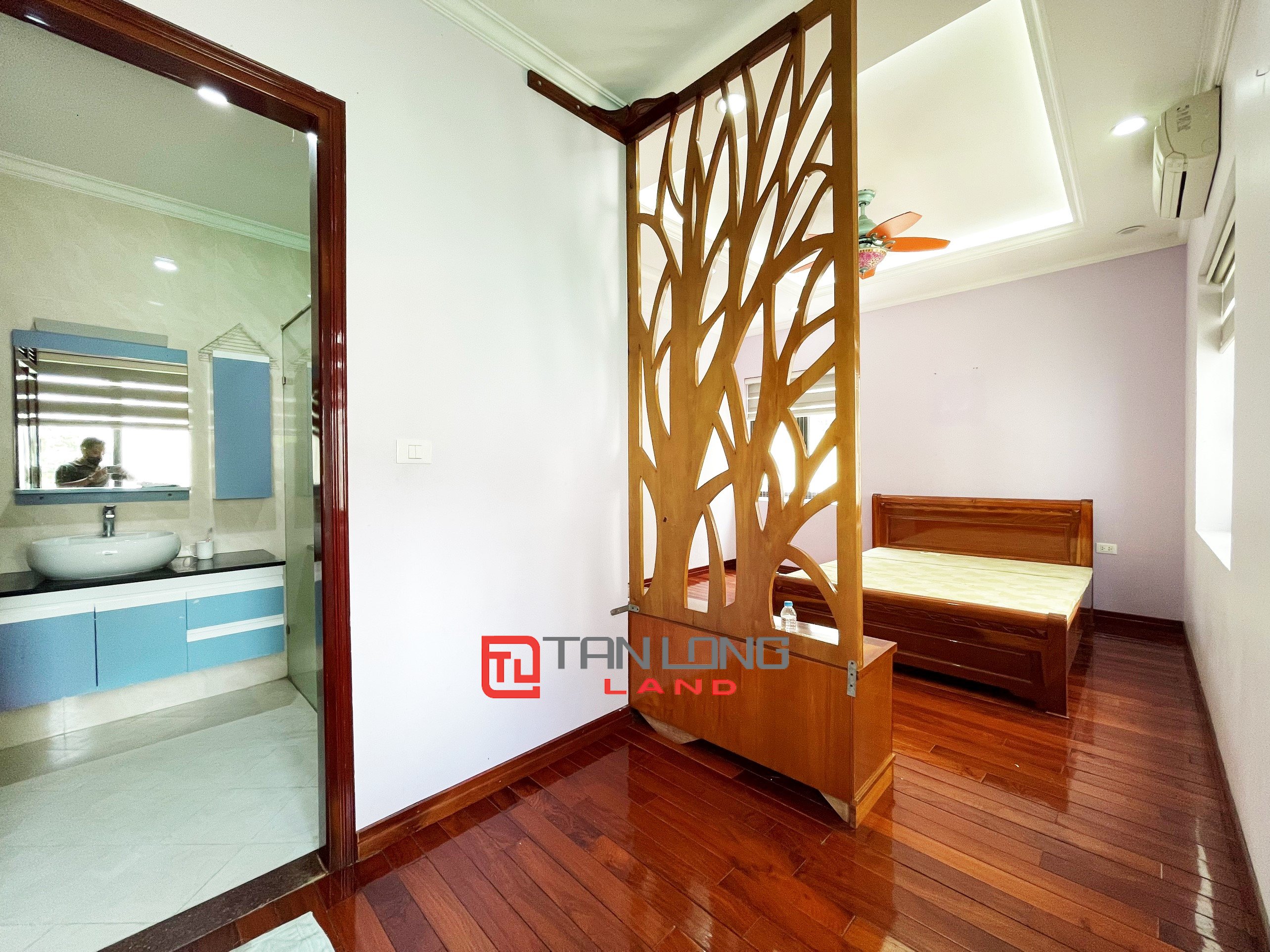 Cho thuê Biệt thự Song lập 3 phòng ngủ tại Vinhomes Riverside 7