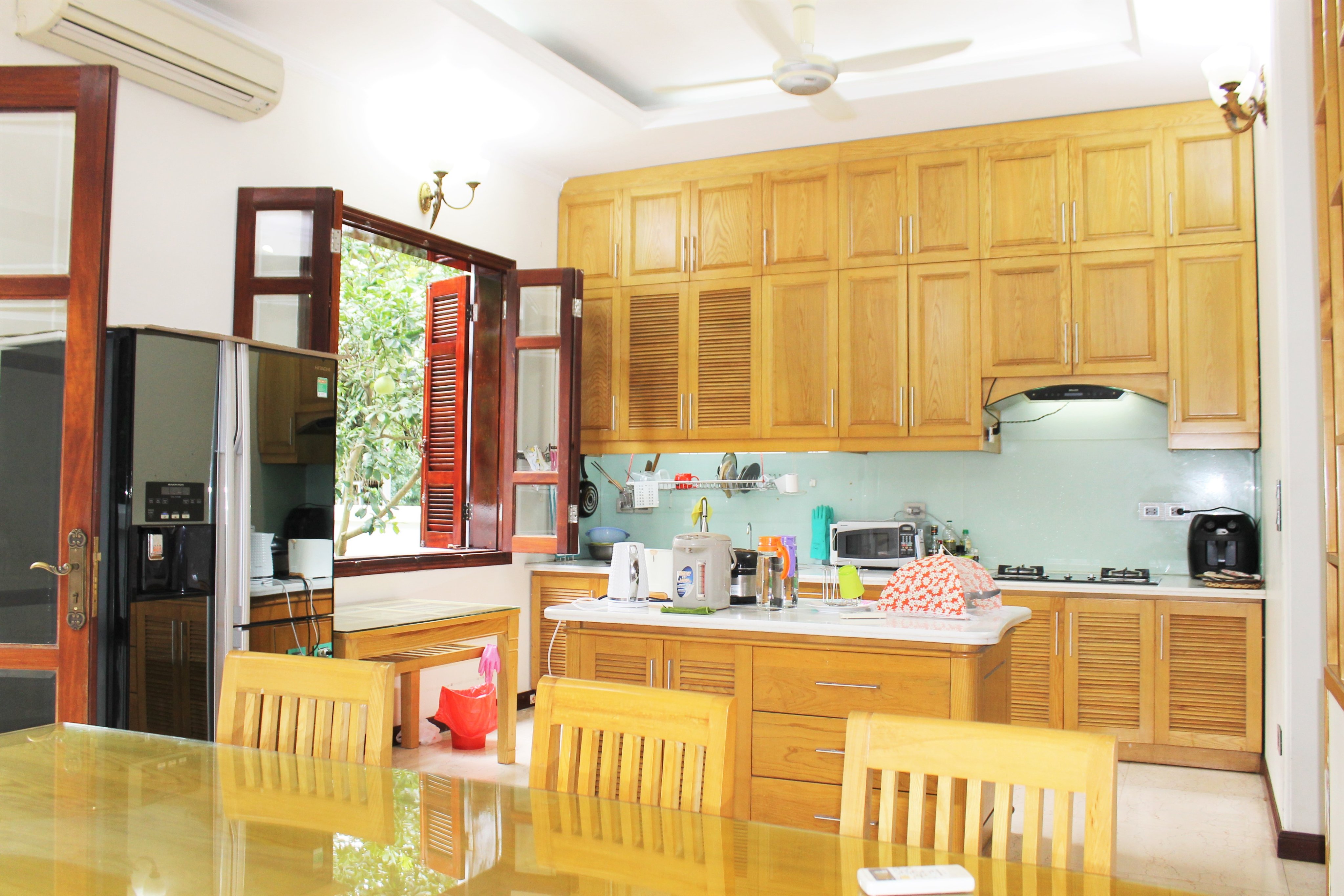 Cho Thuê Biệt Thự Song Lập Đủ Đồ Gần Trường Quốc Tế BIS Tại Vinhomes Riverside 3