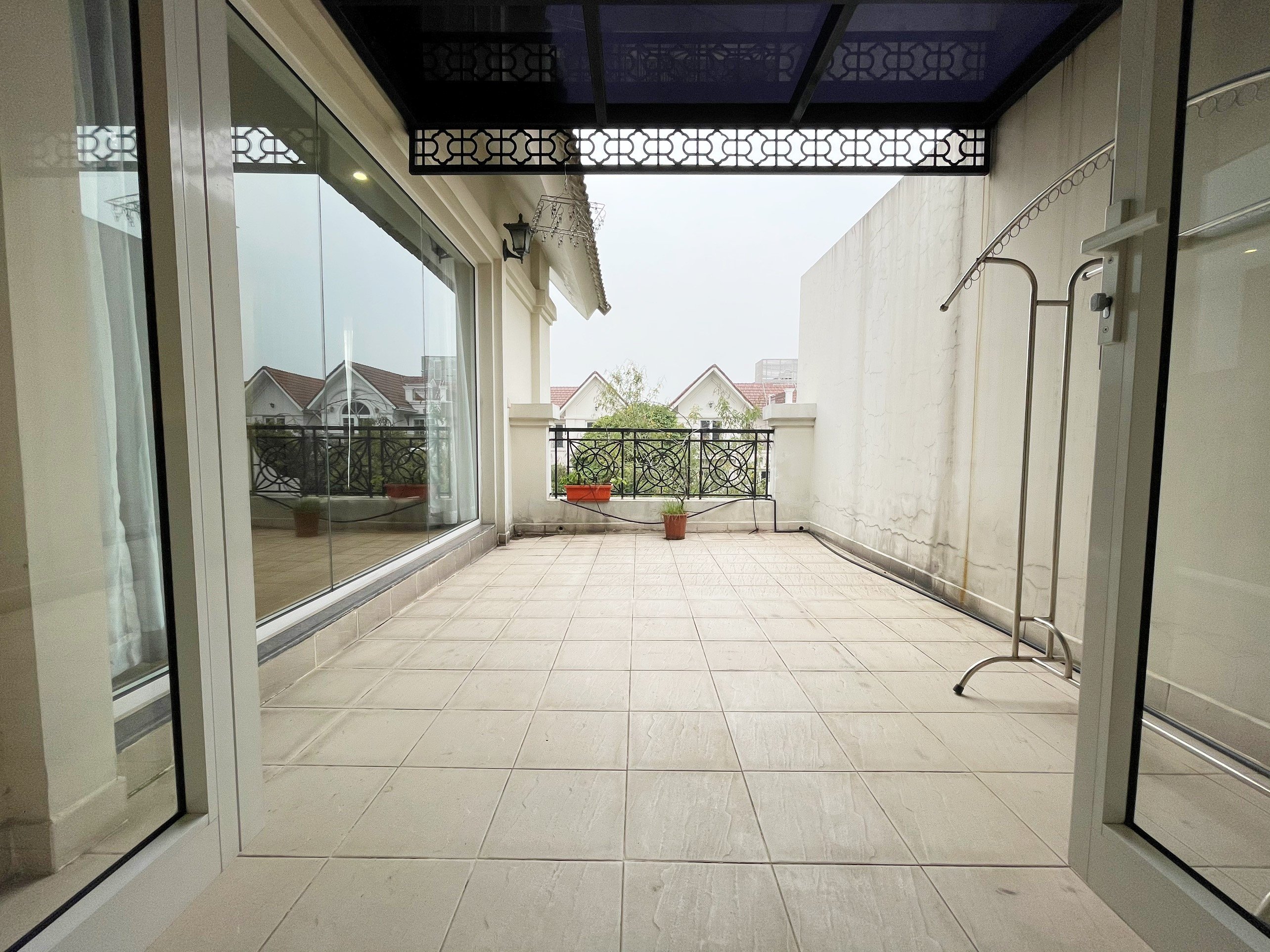 Cho thuê biệt thự song lập đủ đồ tại Vinhomes Riverside, Long Biên 13
