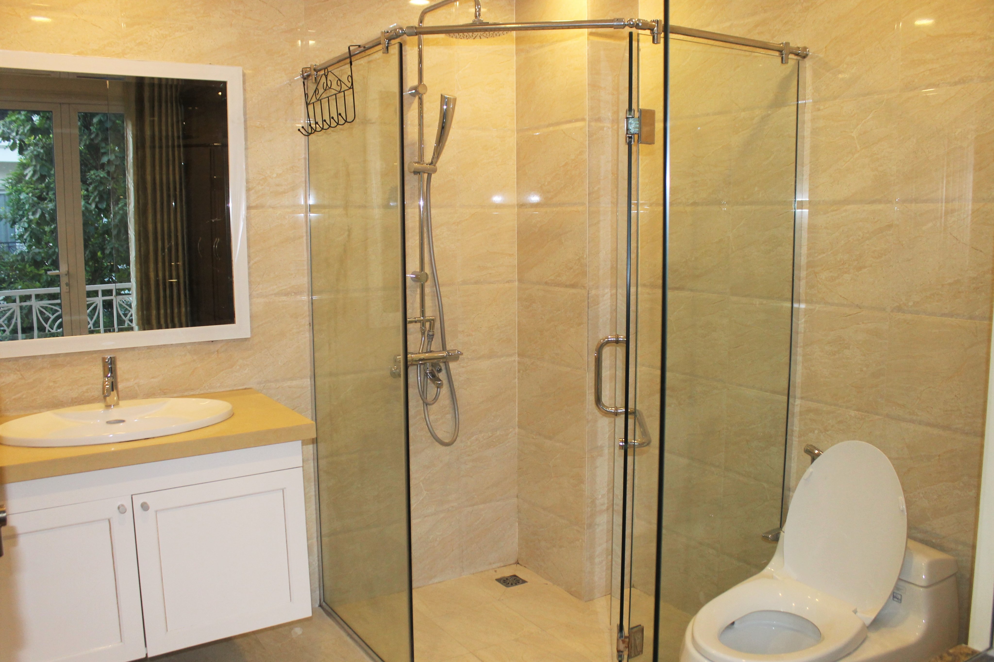 Cho thuê Biệt Thự Song Lập Đường Anh Đào tại KĐT Vinhomes Riverside 6