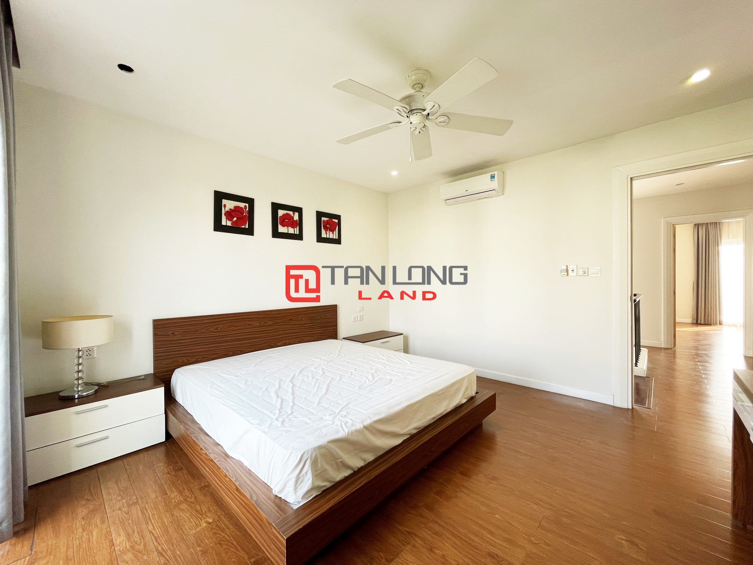 Cho thuê Biệt thự Song lập full nội thất gần trường quốc tế BIS tại Vinhomes Riverside Long Biên 12