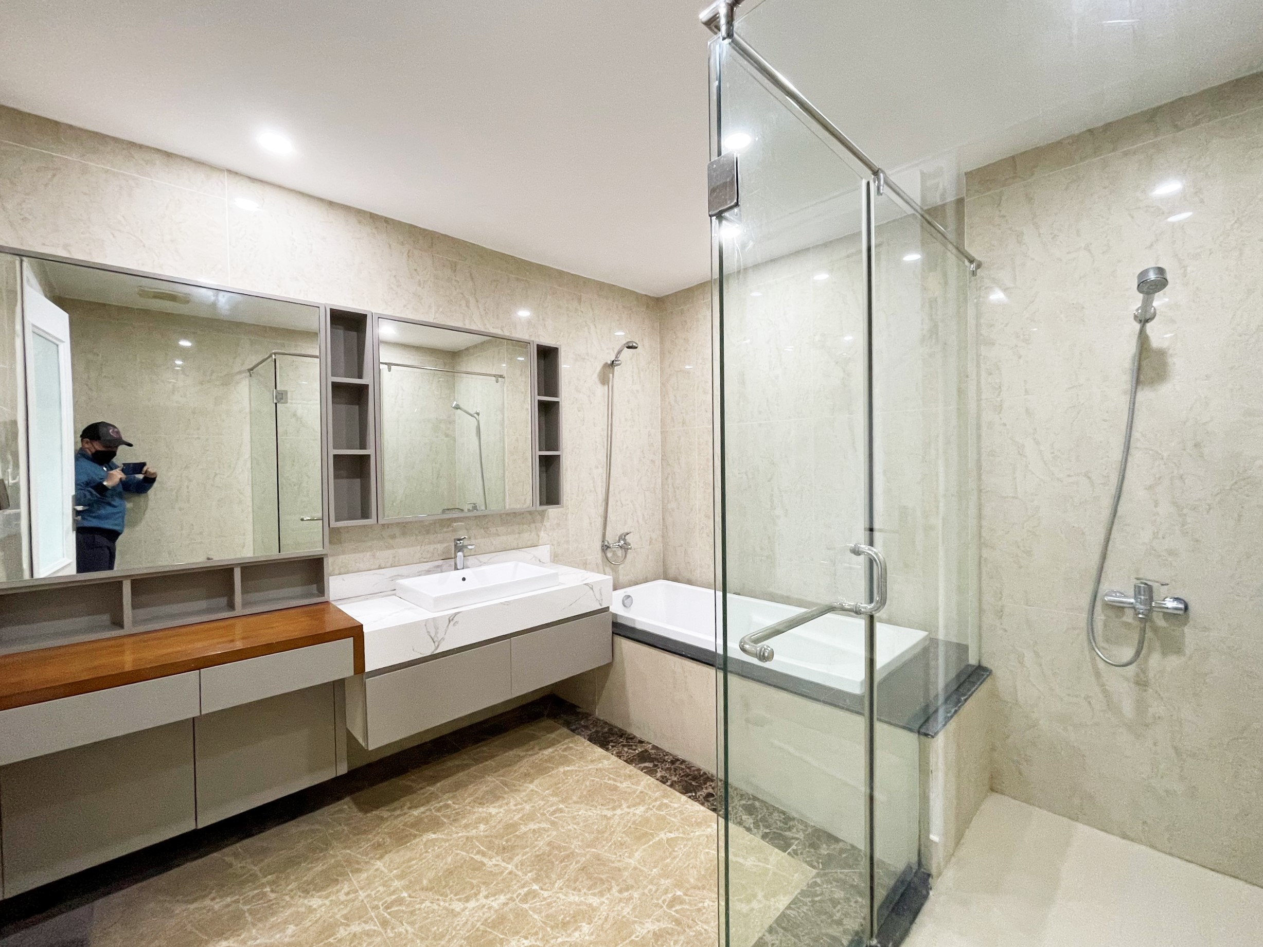 Cho thuê biệt thự song lập hoàn thiện đẹp dãy Hoa Sữa Vinhomes Riversdie Long Biên 10