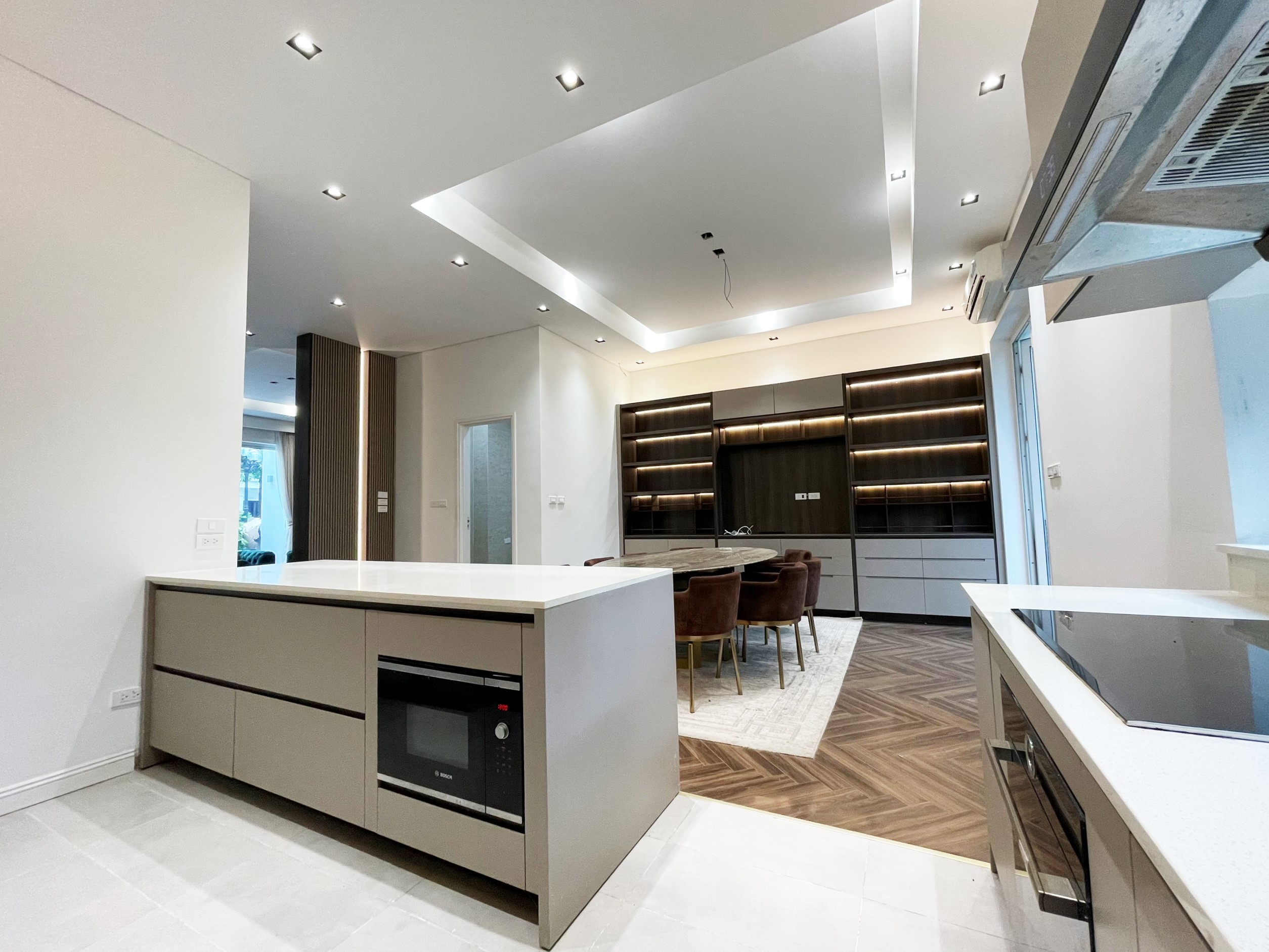 Cho thuê biệt thự song lập hoàn thiện đẹp dãy Hoa Sữa Vinhomes Riversdie Long Biên 5