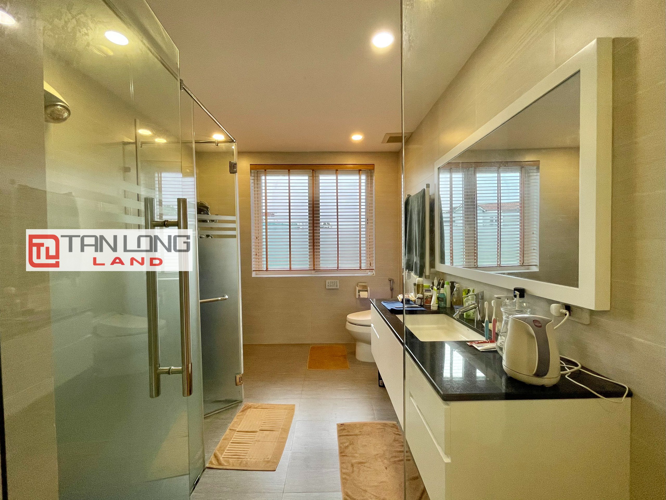 Cho thuê biệt thự Song lập hoàn thiện gần trường quốc tế BIS tại Vinhomes Riverside 16