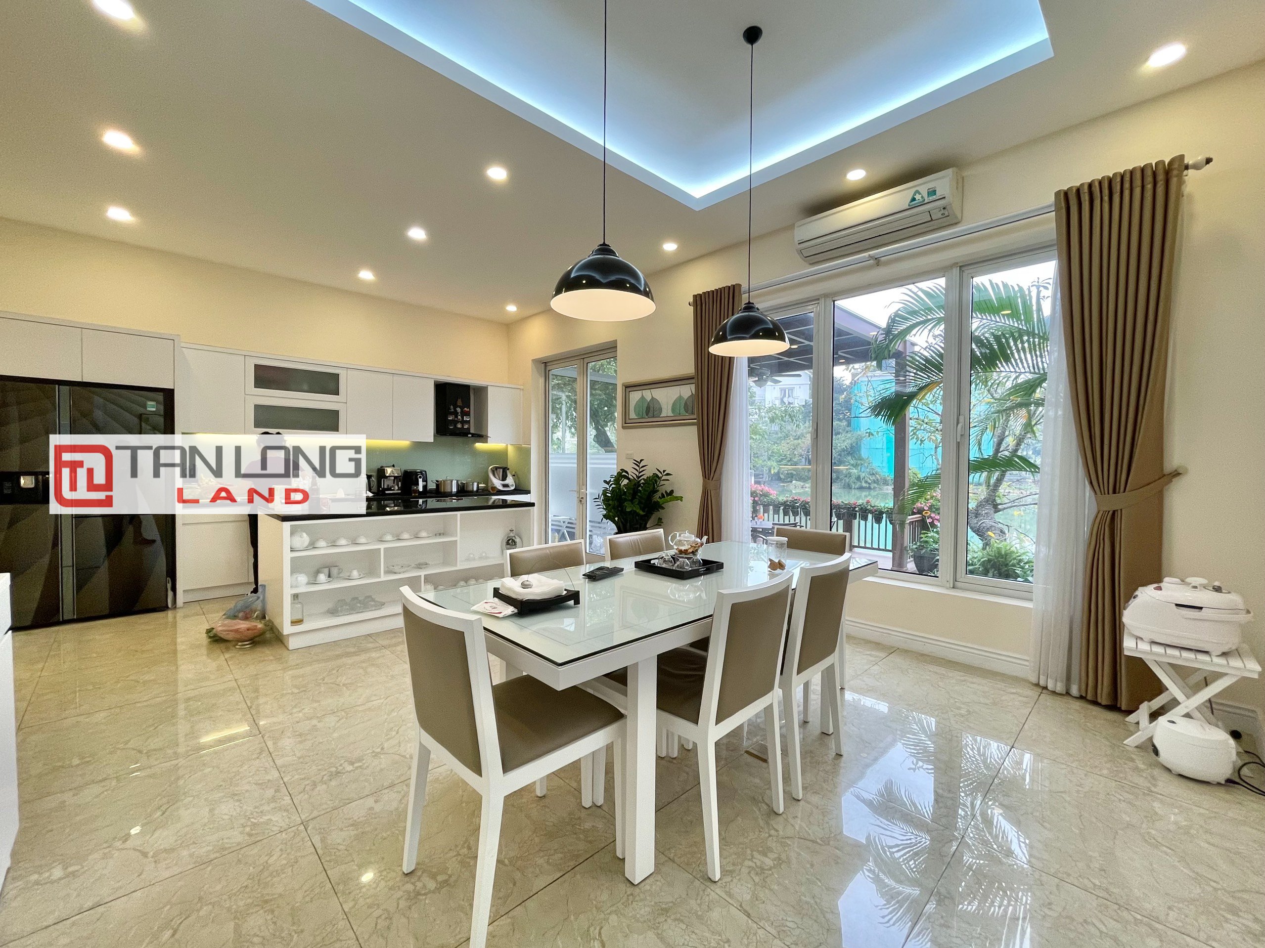 Cho thuê biệt thự Song lập hoàn thiện gần trường quốc tế BIS tại Vinhomes Riverside 5