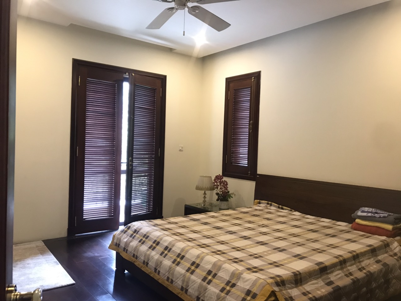 Cho thuê biệt thự Song lập khu Hoa phượng 3 tại Vinhomes Riverside Long Biên 8