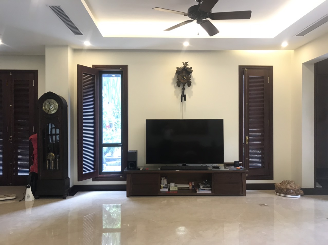 Cho thuê biệt thự Song lập khu Hoa phượng 3 tại Vinhomes Riverside Long Biên 9