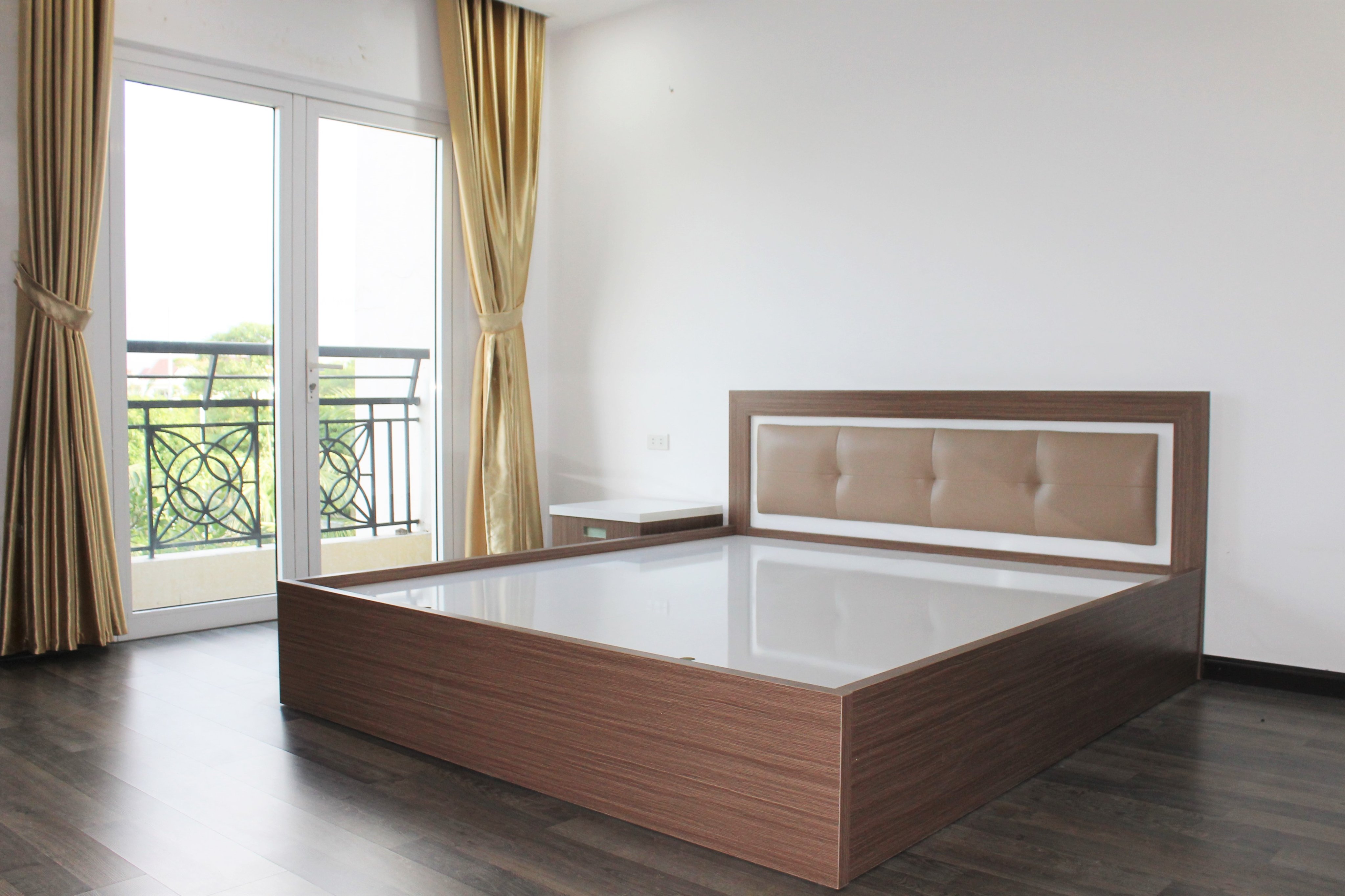Cho thuê Biệt thự Song Lập tại Vinhomes Riverside đã hoàn thiện đủ đồ 7