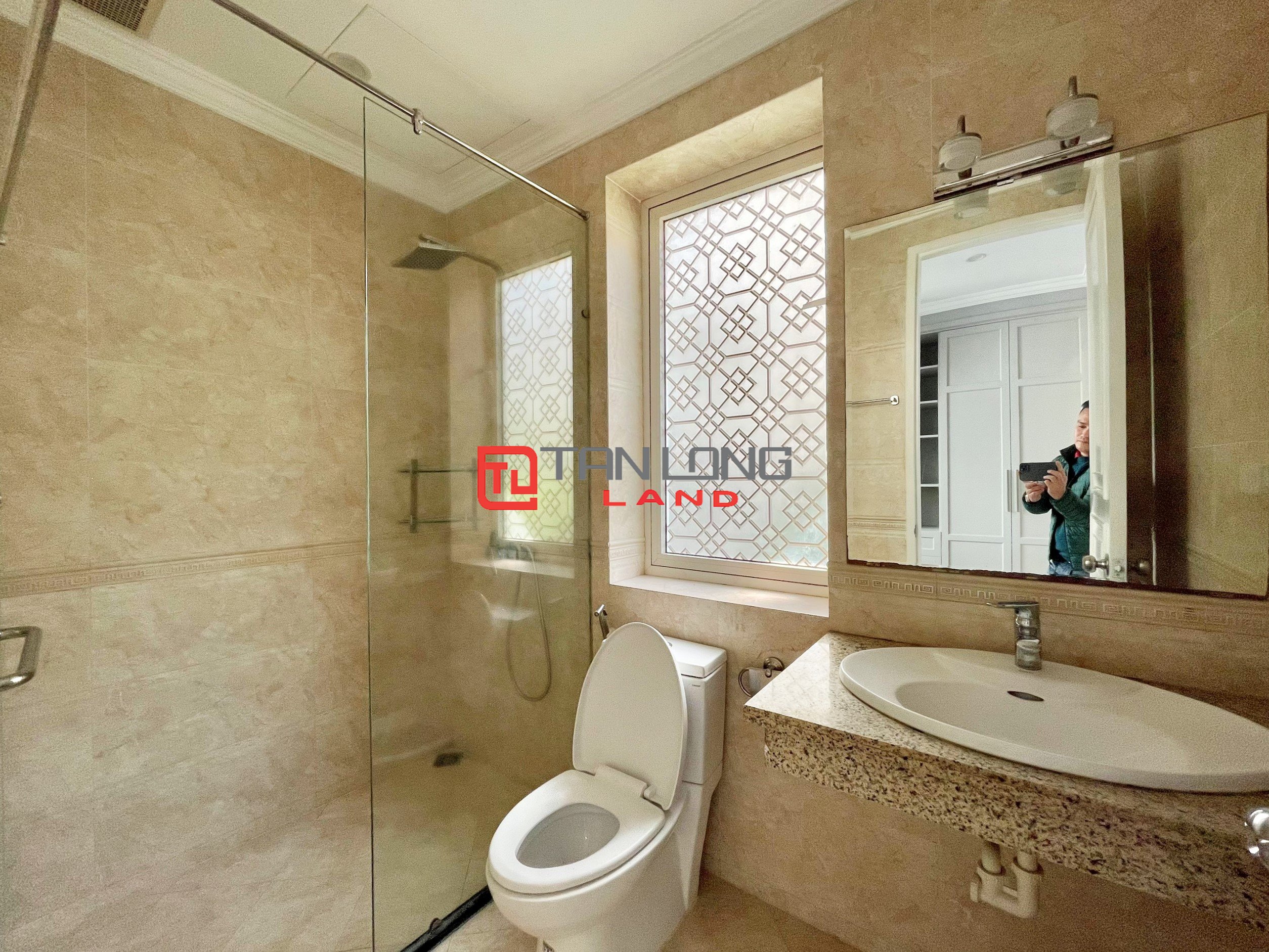 Cho thuê Biệt thự Song lập tiểu khu Anh Đào gần TTTM Vincom tại Vinhomes Riverside Long Biên 12