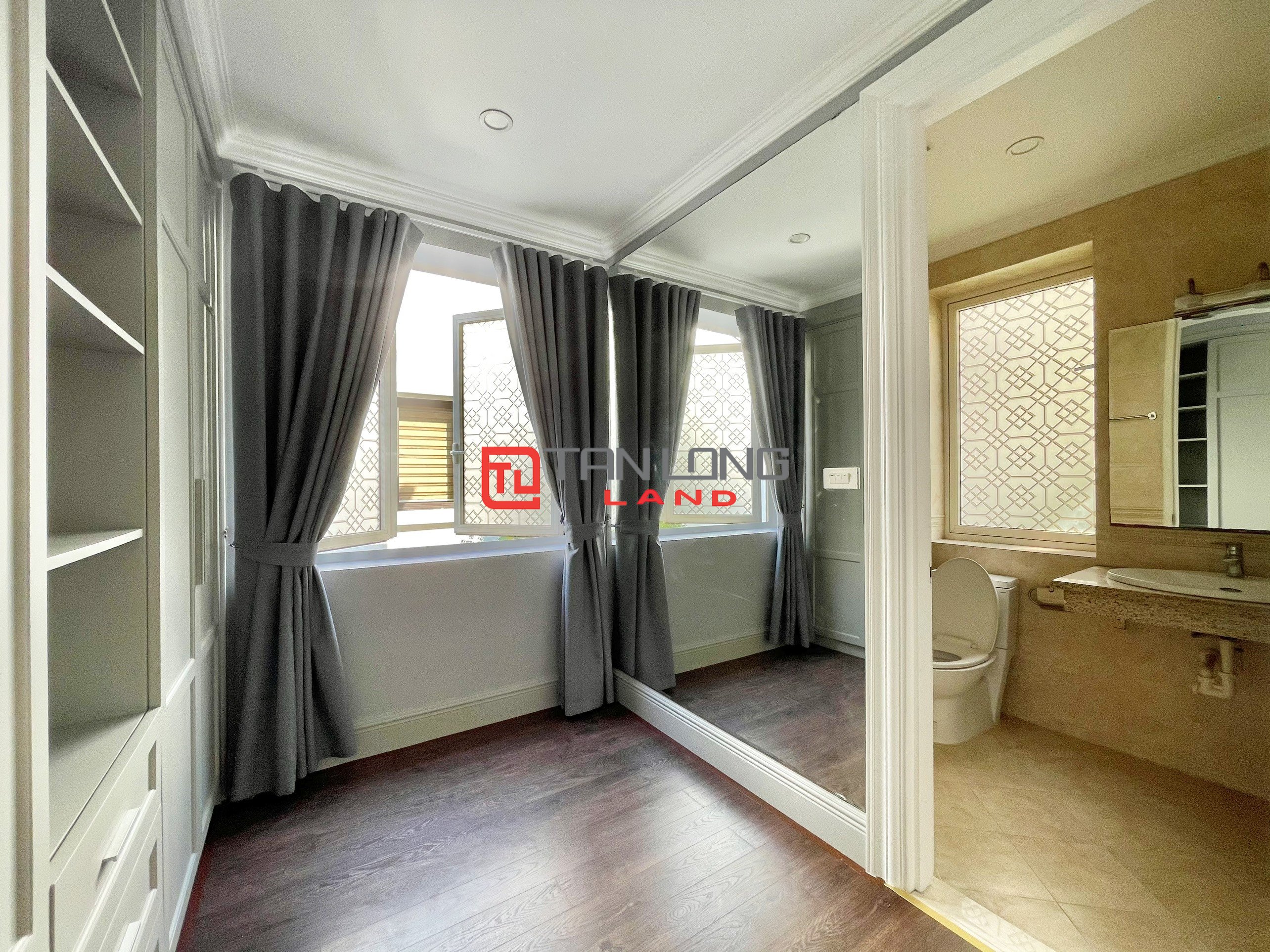 Cho thuê Biệt thự Song lập tiểu khu Anh Đào gần TTTM Vincom tại Vinhomes Riverside Long Biên 13