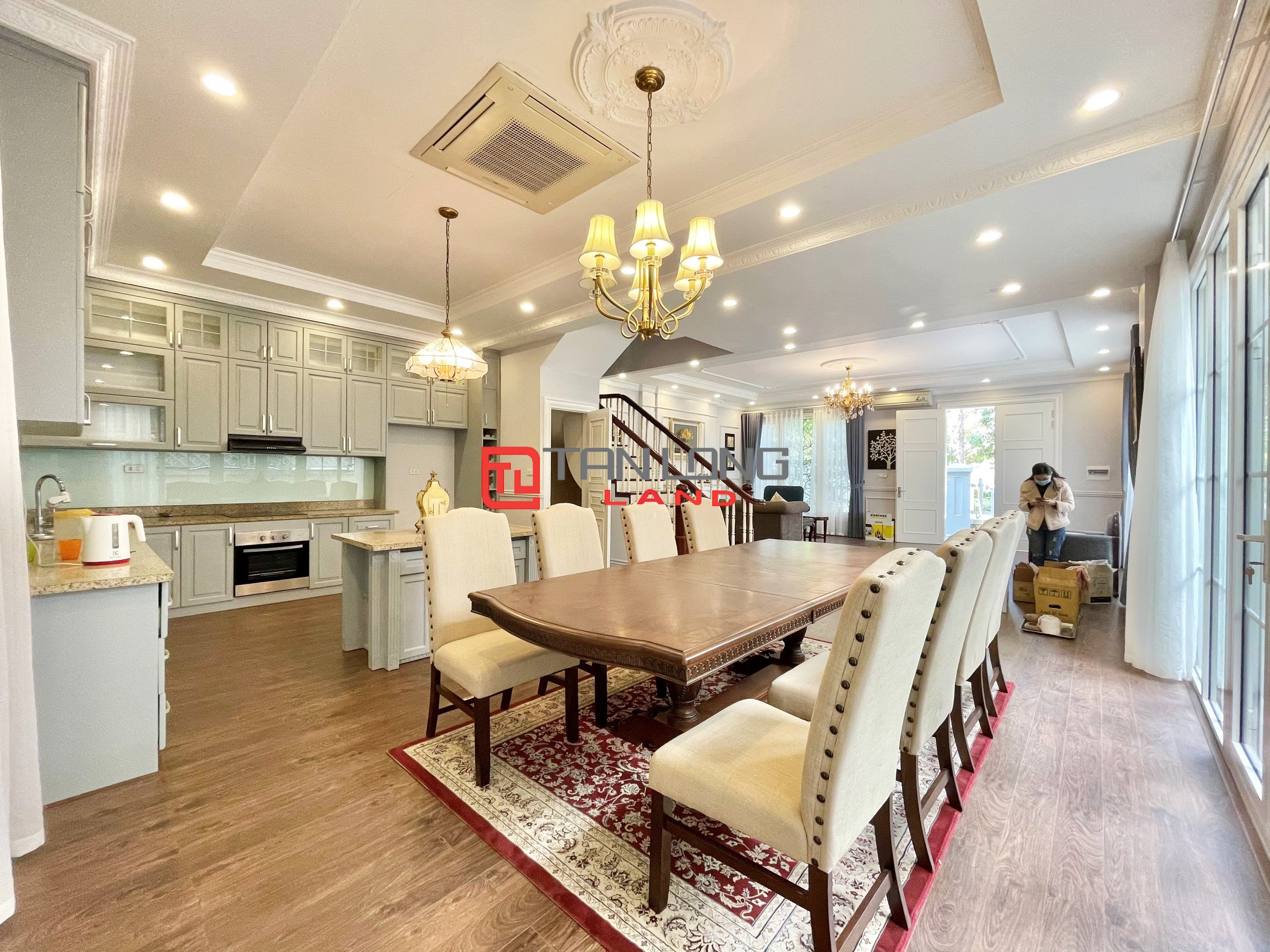 Cho thuê Biệt thự Song lập tiểu khu Anh Đào gần TTTM Vincom tại Vinhomes Riverside Long Biên 4