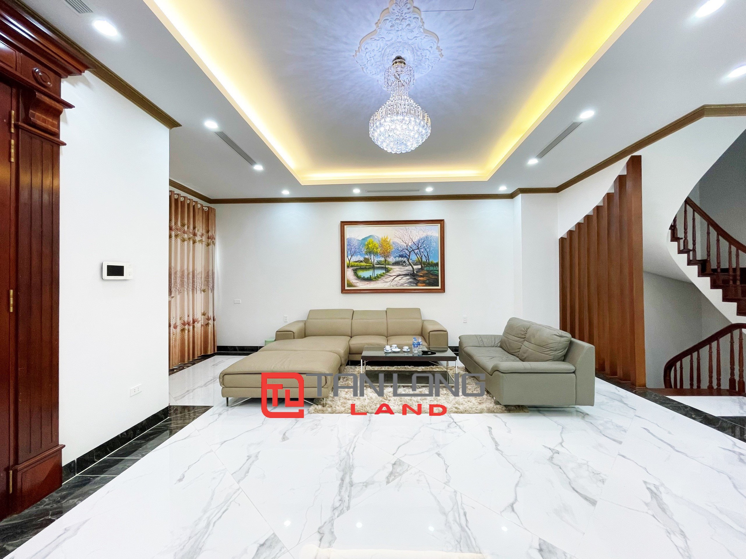 Cho thuê Biệt thự Song lập view sông hoàn thiện full nội thất tại Vinhomes Riverside 2