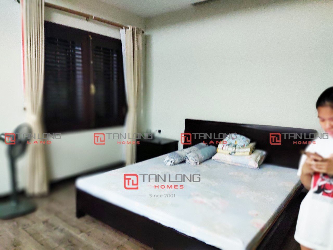 Cho thuê biệt thự song lập view vườn hoa Vinhomes Riverside 5