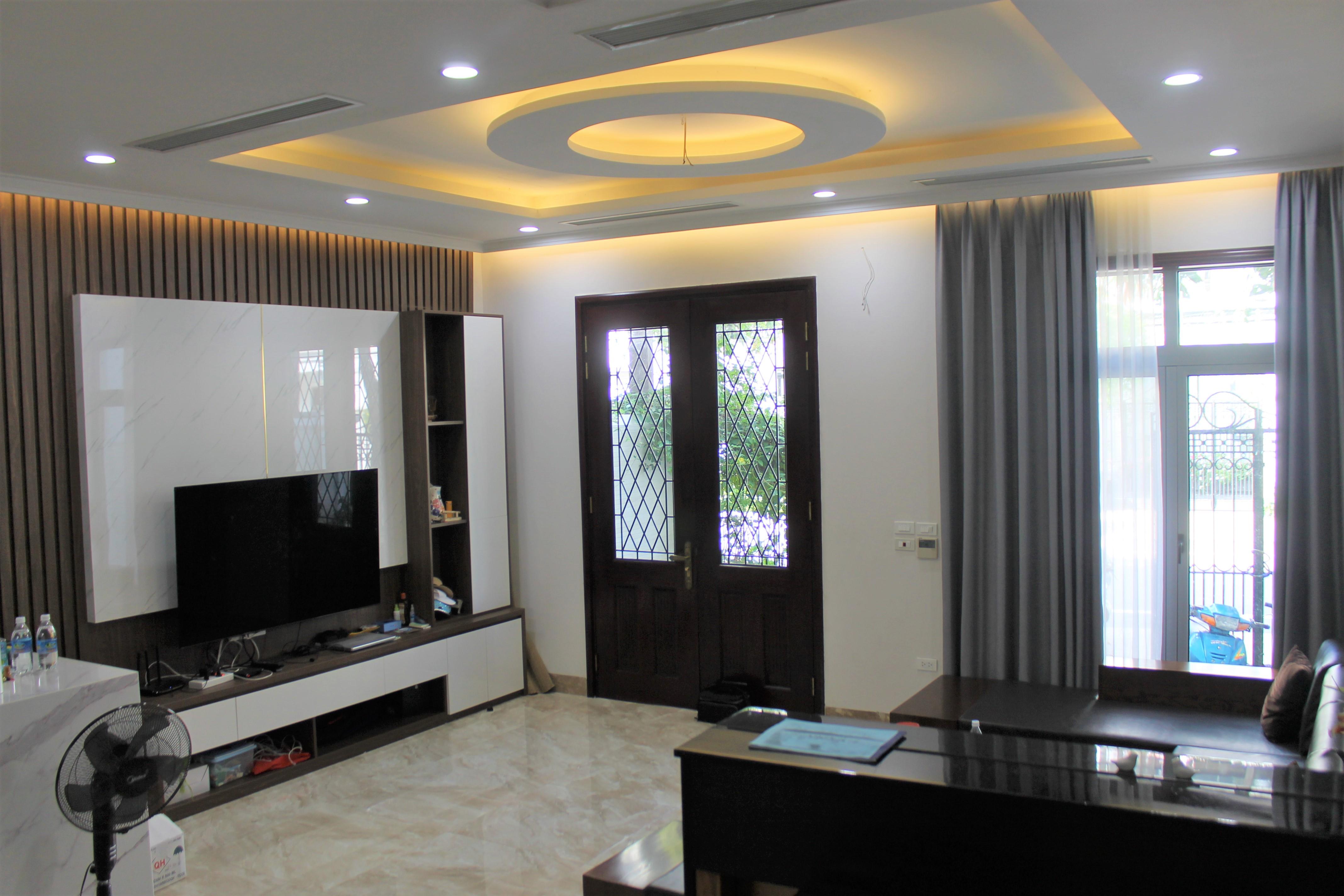 Cho thuê nhà liền kề đủ đồ Vinhomes Harmony 2