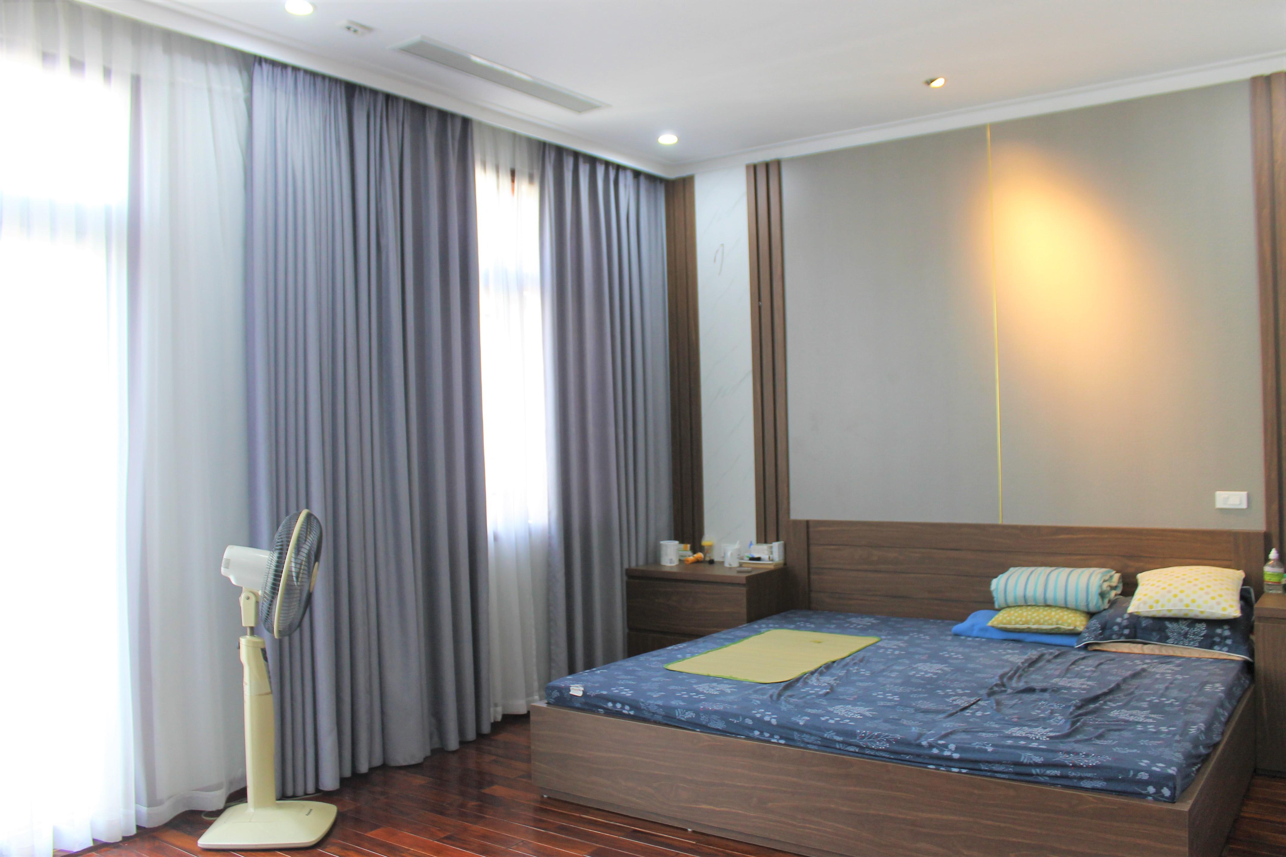 Cho thuê nhà liền kề đủ đồ Vinhomes Harmony 5