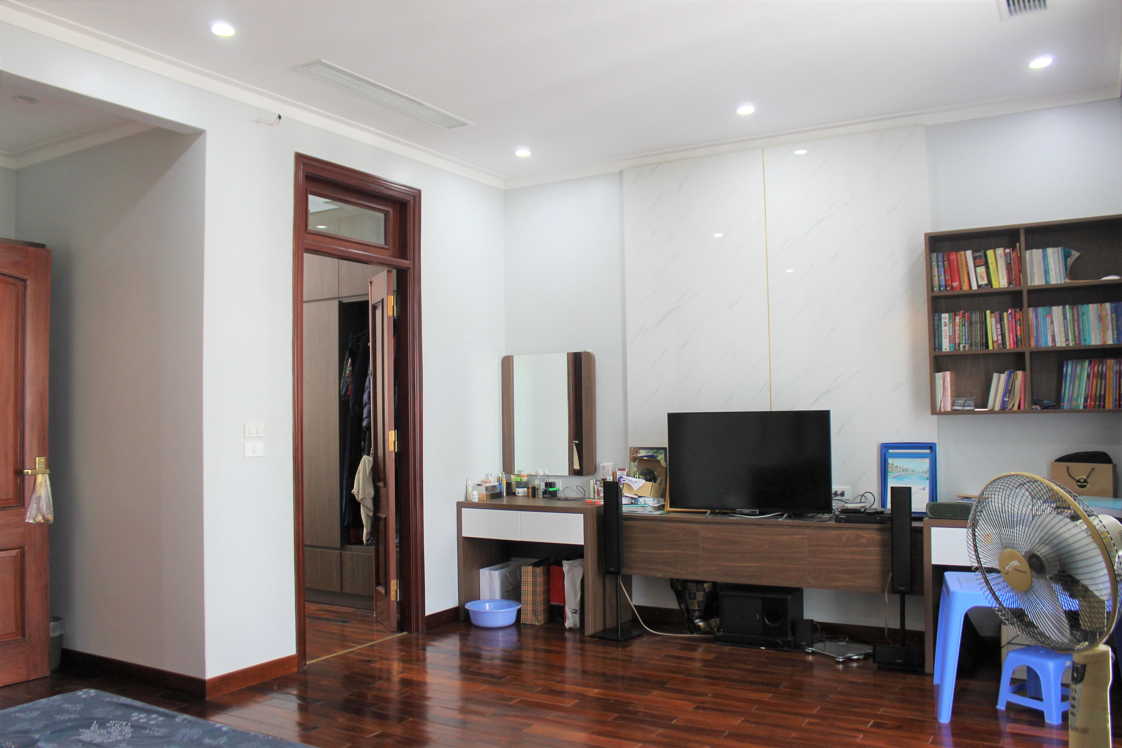 Cho thuê nhà liền kề đủ đồ Vinhomes Harmony 6