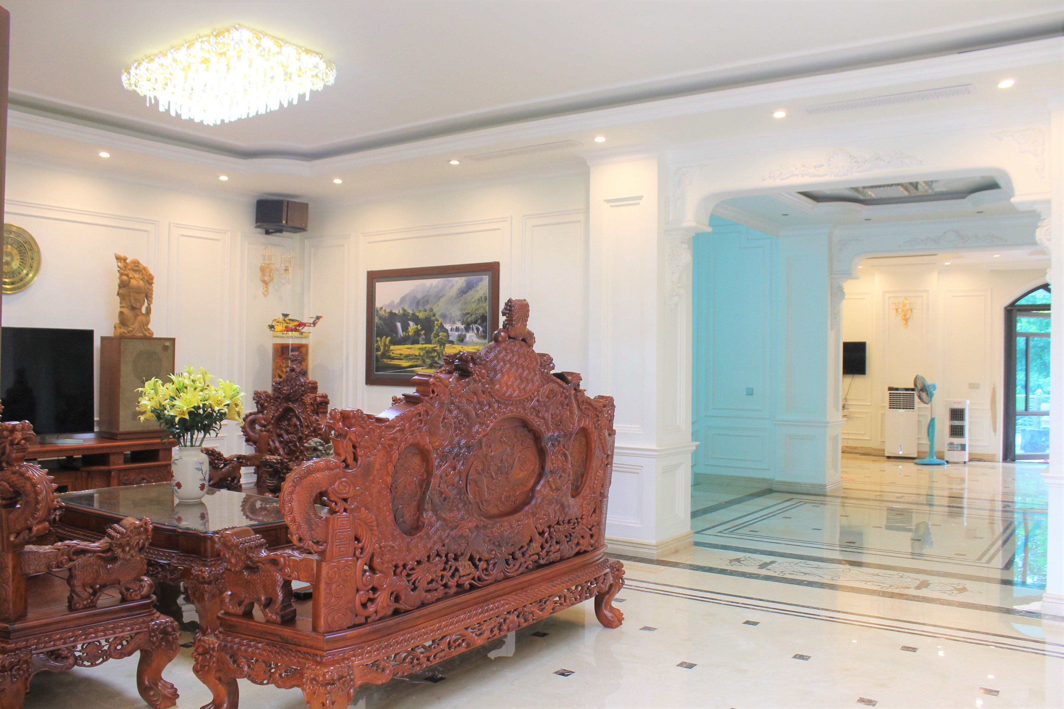 Cho thuê siêu Biệt Thự Đơn Lập Hoa hậu tại Khu đô thị Vinhomes Riverside 4