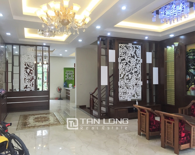 Biệt thự Hoa Phượng cho thuê, đủ đổ, cạnh Shophouse, sân golf, Vinhomes Riverside, 40tr/tháng