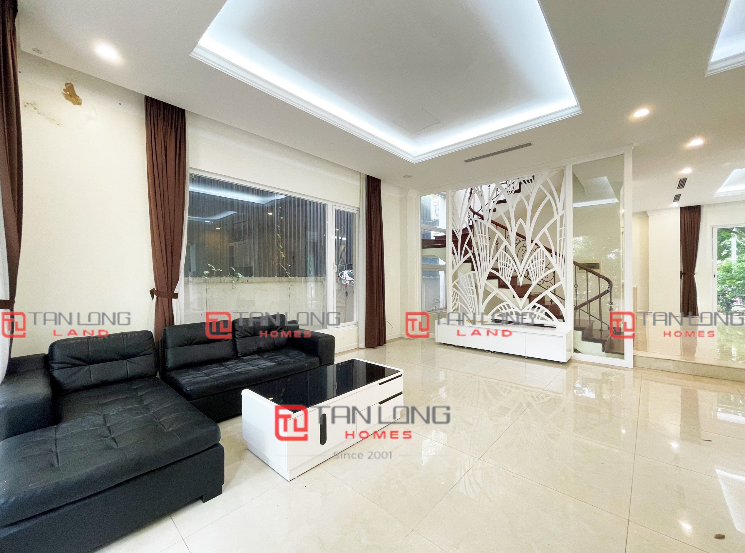 Cho thuê biệt thự 5 - 6 phòng ngủ Vinhomes Riverside