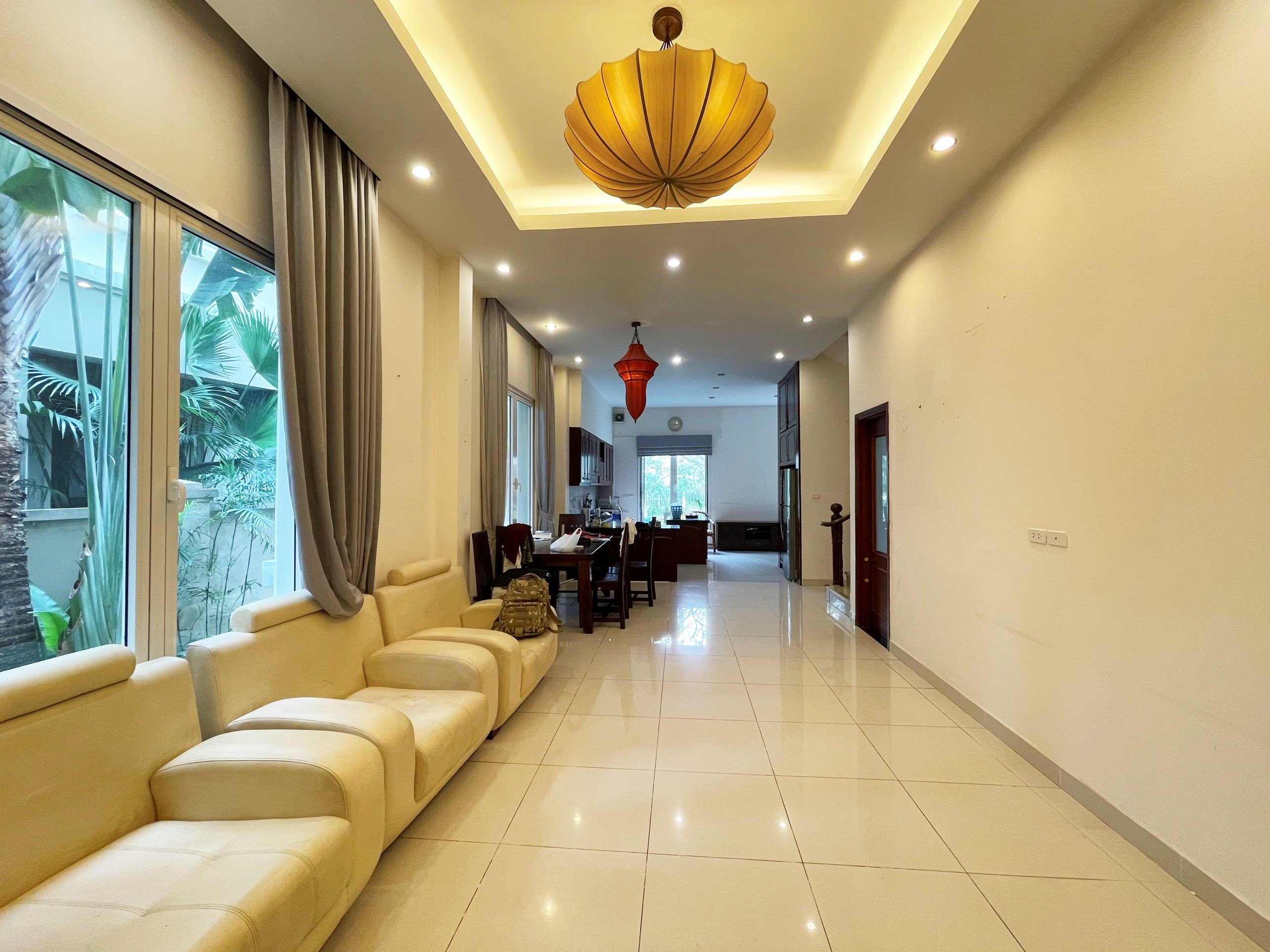 Cho thuê Biệt Thự Song Lập không đồ tại Vinhomes Riverside, Long Biên