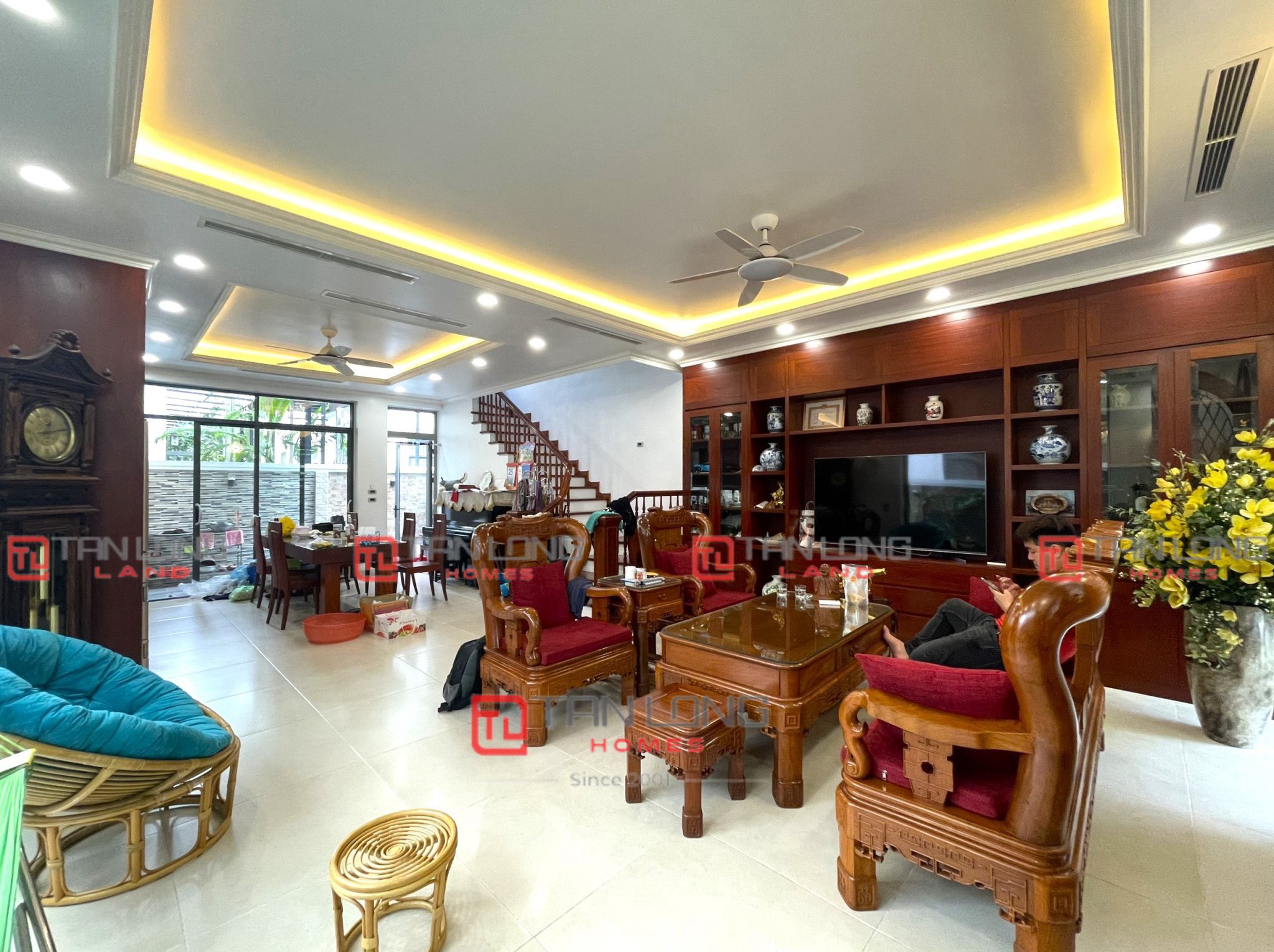 Cho thuê song lập Nguyệt Quế 129m2 mới nguyên bản tại Vinhomes The Harmony